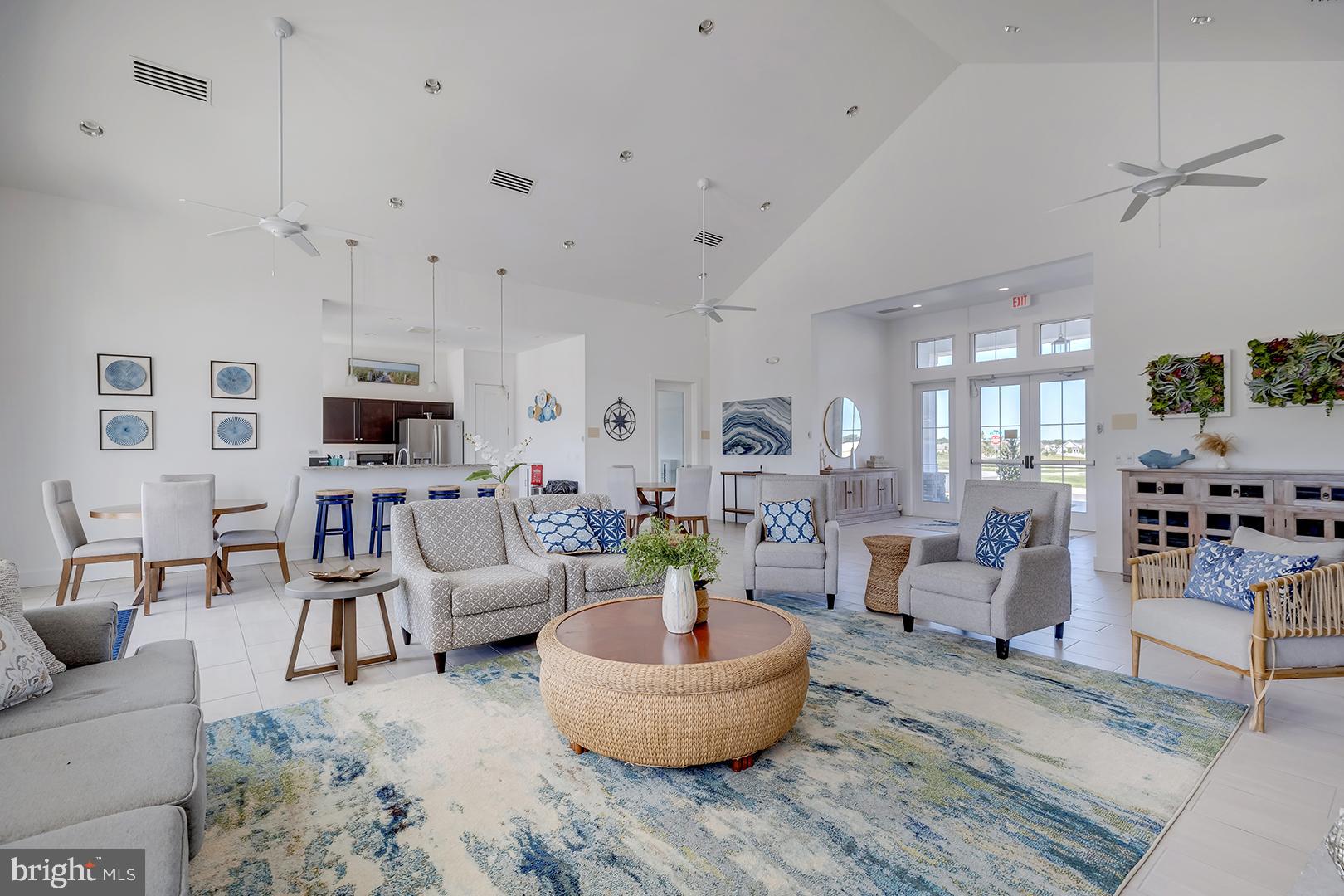 COMPASS POINT - Residential