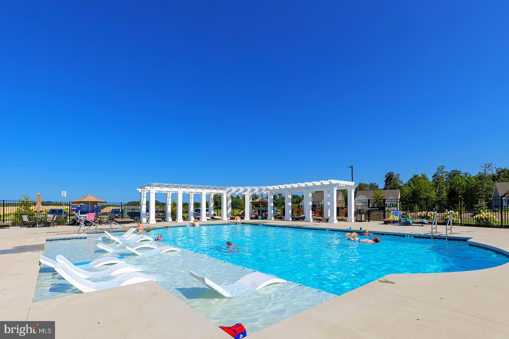 COMPASS POINT - Residential