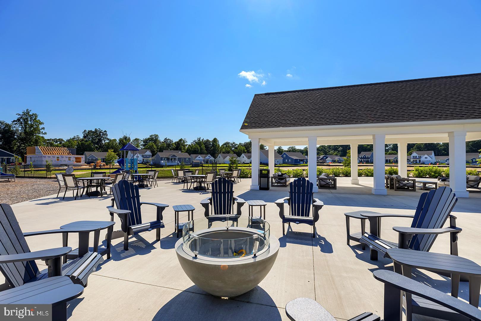 COMPASS POINT - Residential