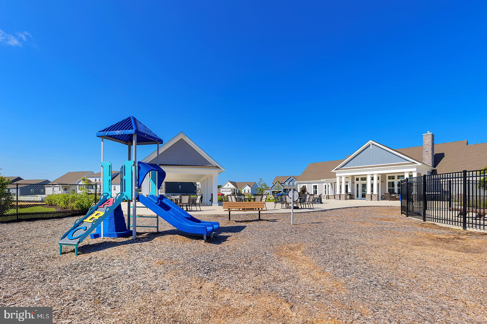 COMPASS POINT - Residential