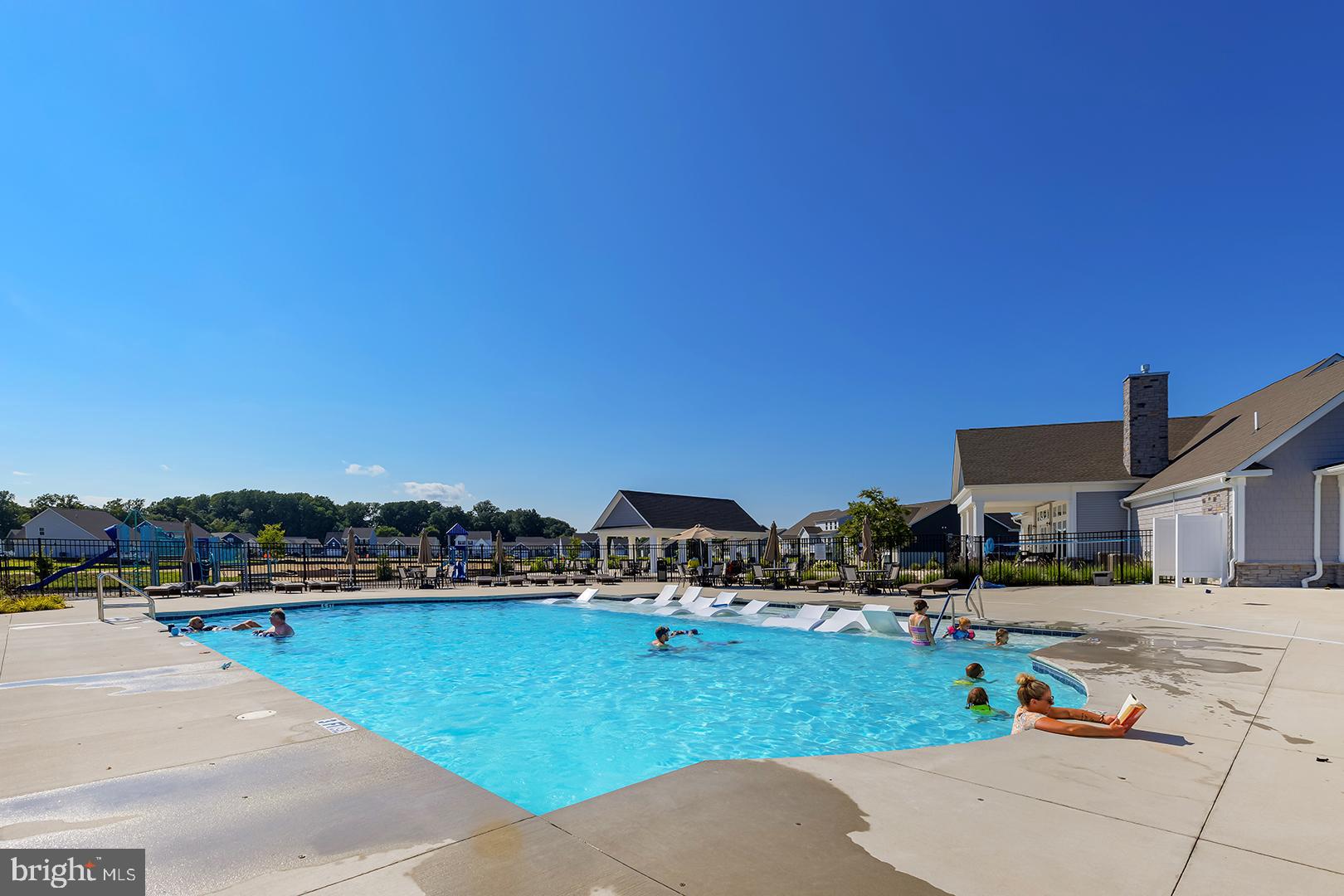 COMPASS POINT - Residential