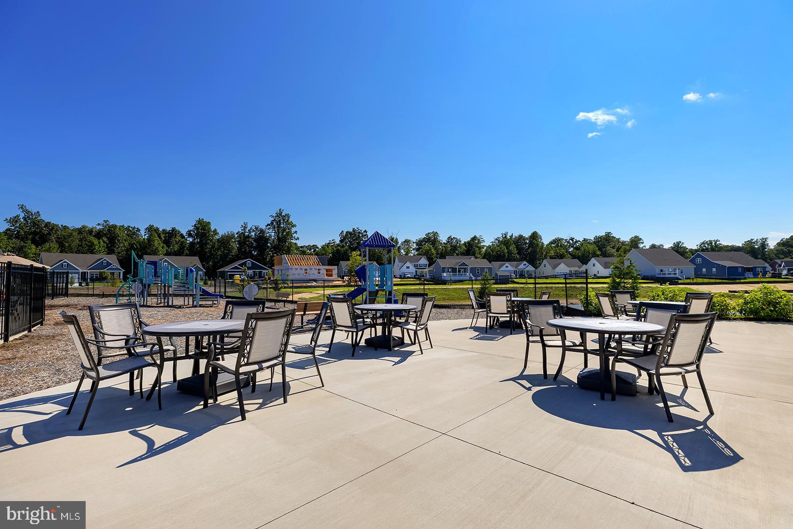 COMPASS POINT - Residential