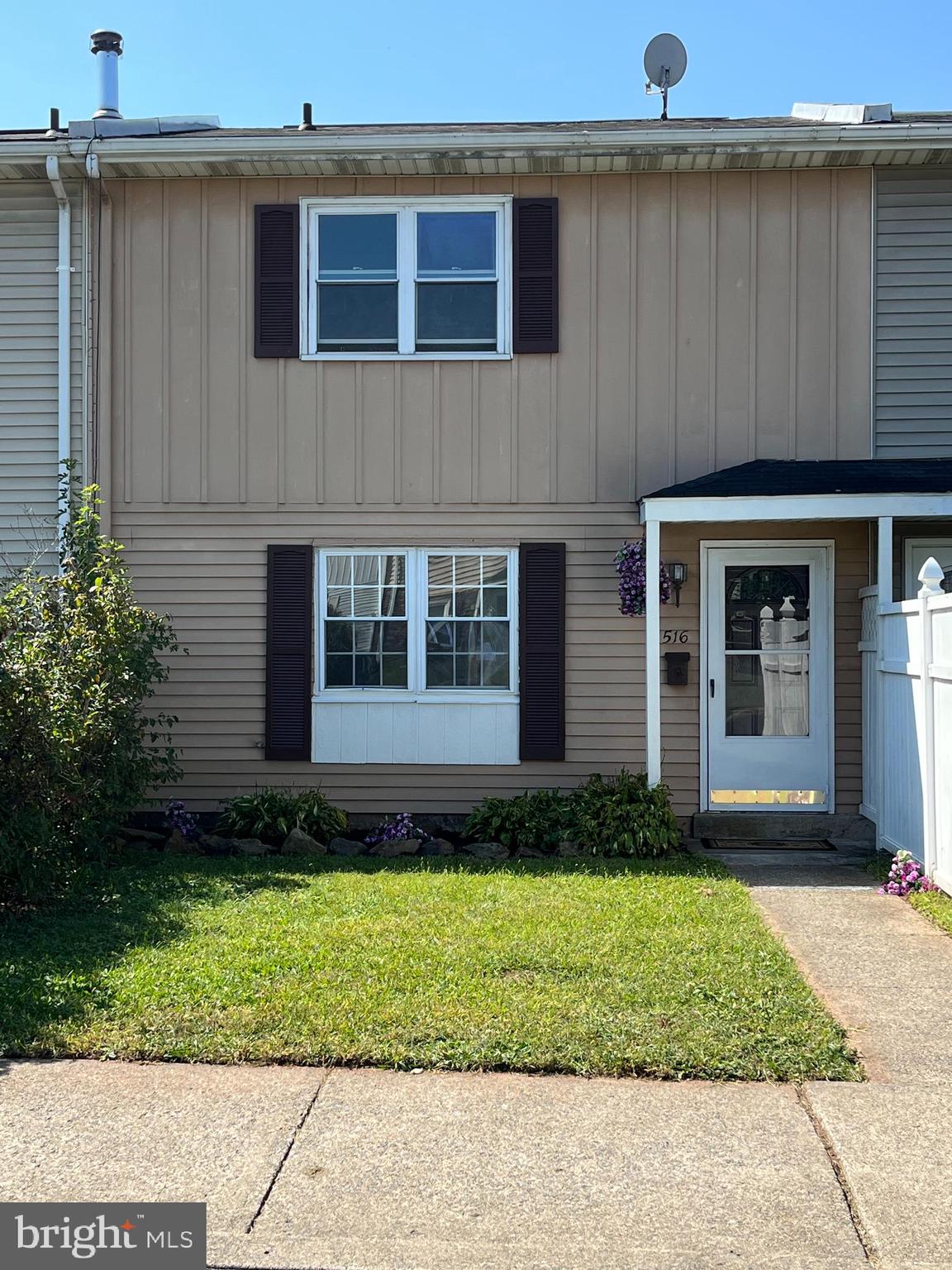 Don't miss this fantastic opportunity to move into this completely renovated 3 bedroom, two full bathroom townhome. Brand new Stainless steel refrigerator, dishwasher, stove. New Granite countertop with stainless steel undermount sink. Off street parking. Yard that backs up to the borough park/open space. Storage shed & workshop with room for bikes and yard equipment and more. Close to Theater, Weis supermarket, Walmart Super store and many other shops and restaurants. Small town living with easy commute to Allentown, Lehigh Valley Hospital, Boyertown, Pottstown, Quakertown, PA Turnpike and all major highways. Very commuter friendly. Beautiful Move in ready home.
