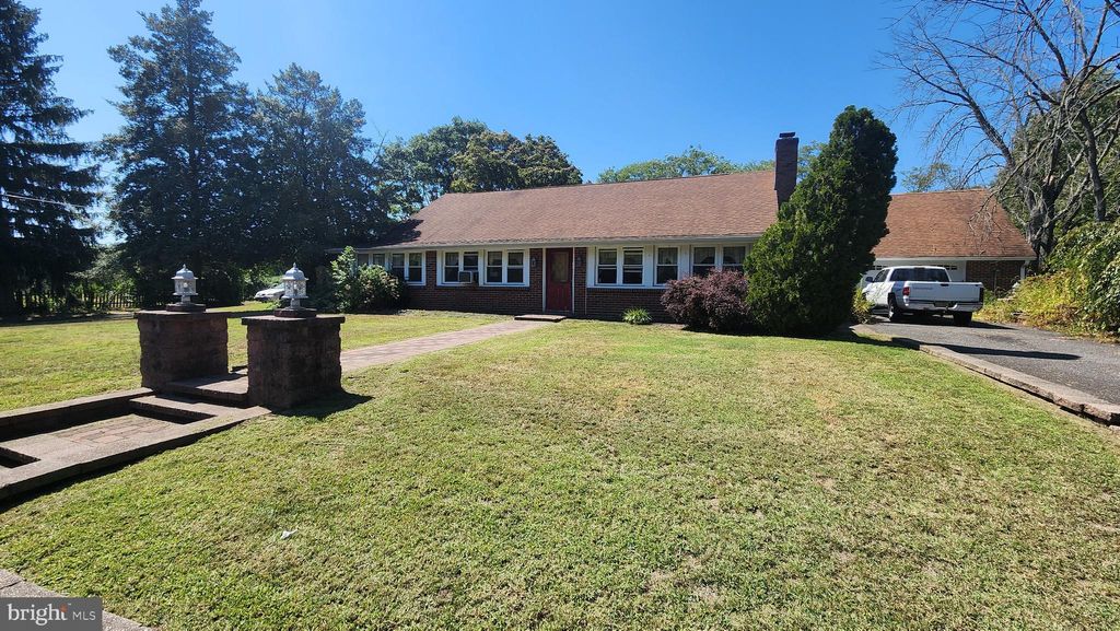 Photo of 418 Pitman Road, SEWELL, NJ 08080 (MLS # NJGL2065208)