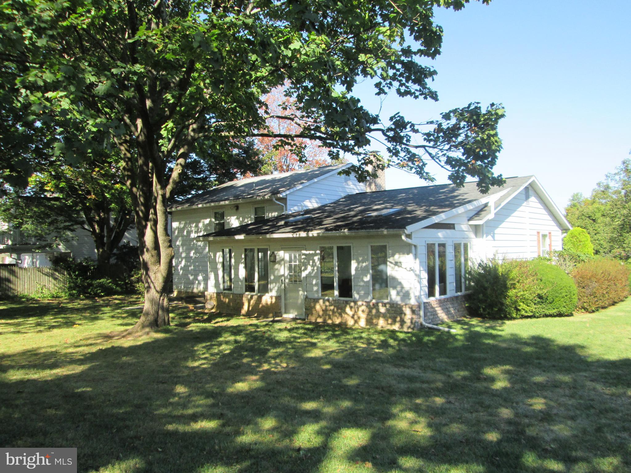 KENDOR SUMMIT - Residential