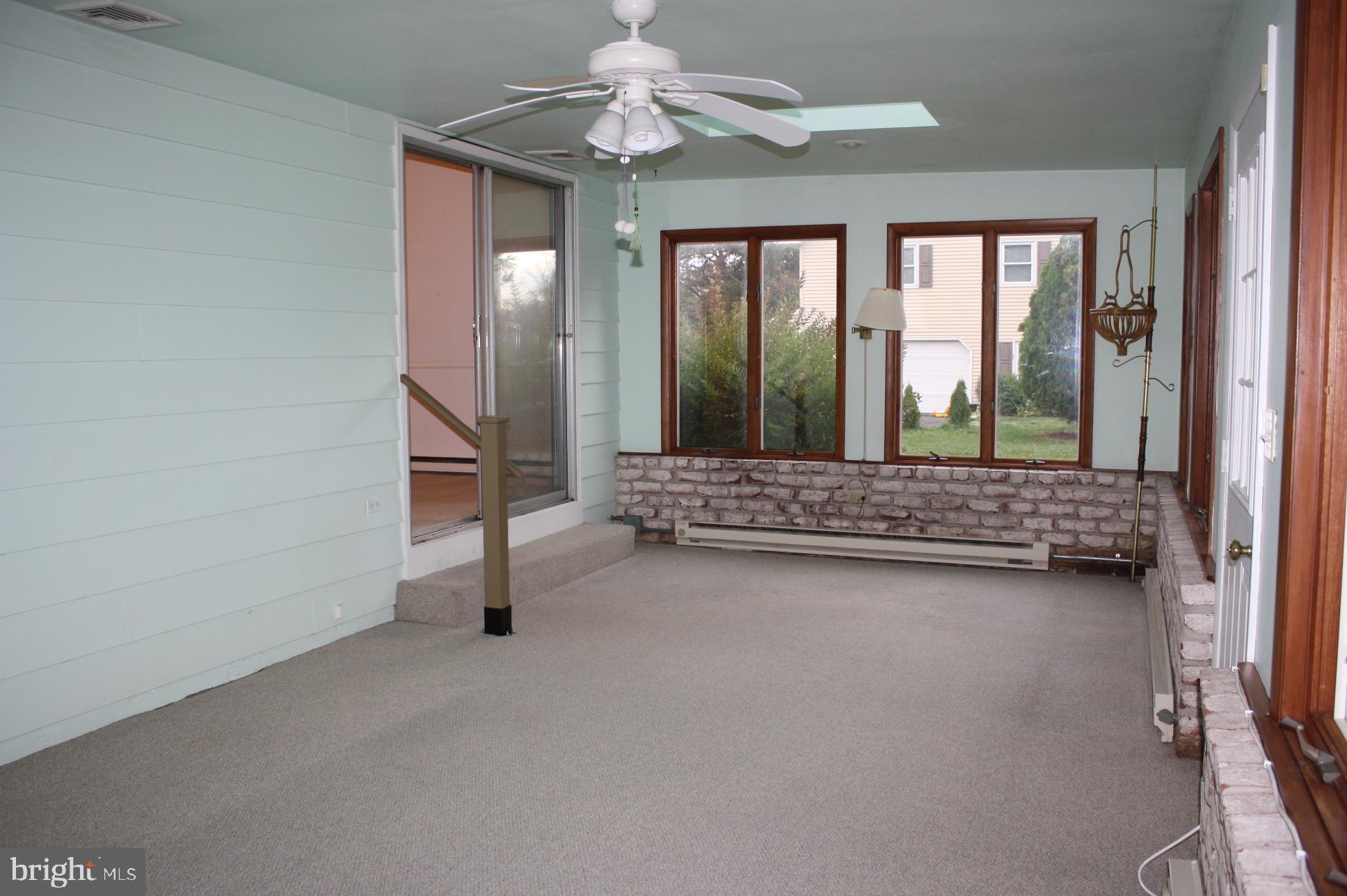 KENDOR SUMMIT - Residential