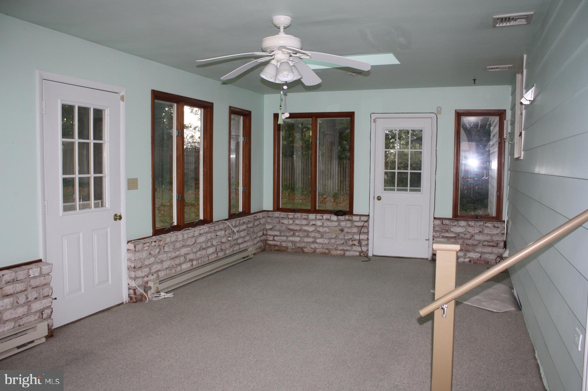 KENDOR SUMMIT - Residential