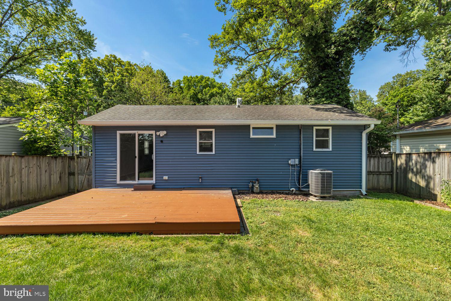ROCK CREEK PALISADES - Residential