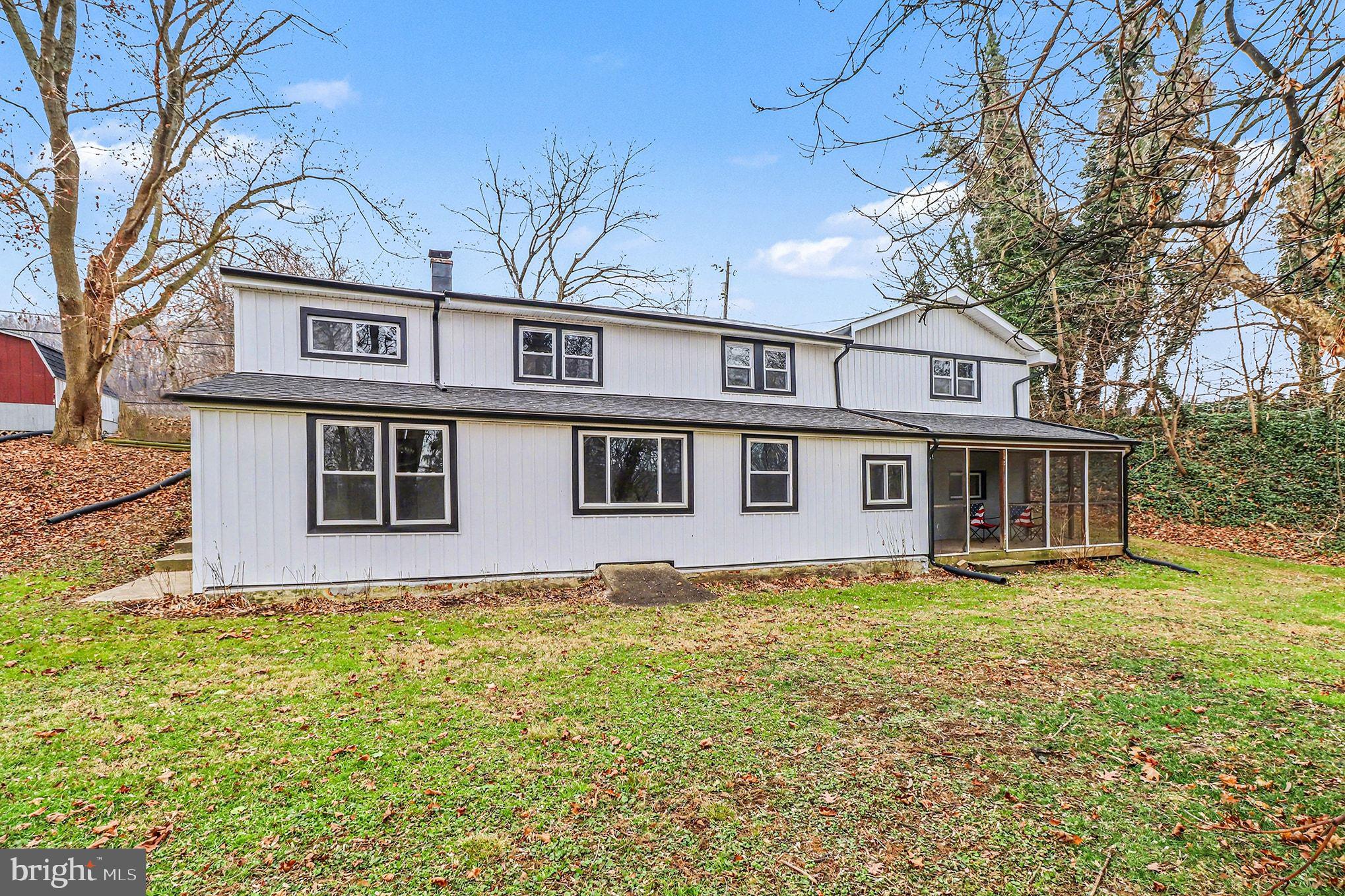 HEMPFIELD CROSSING - Residential