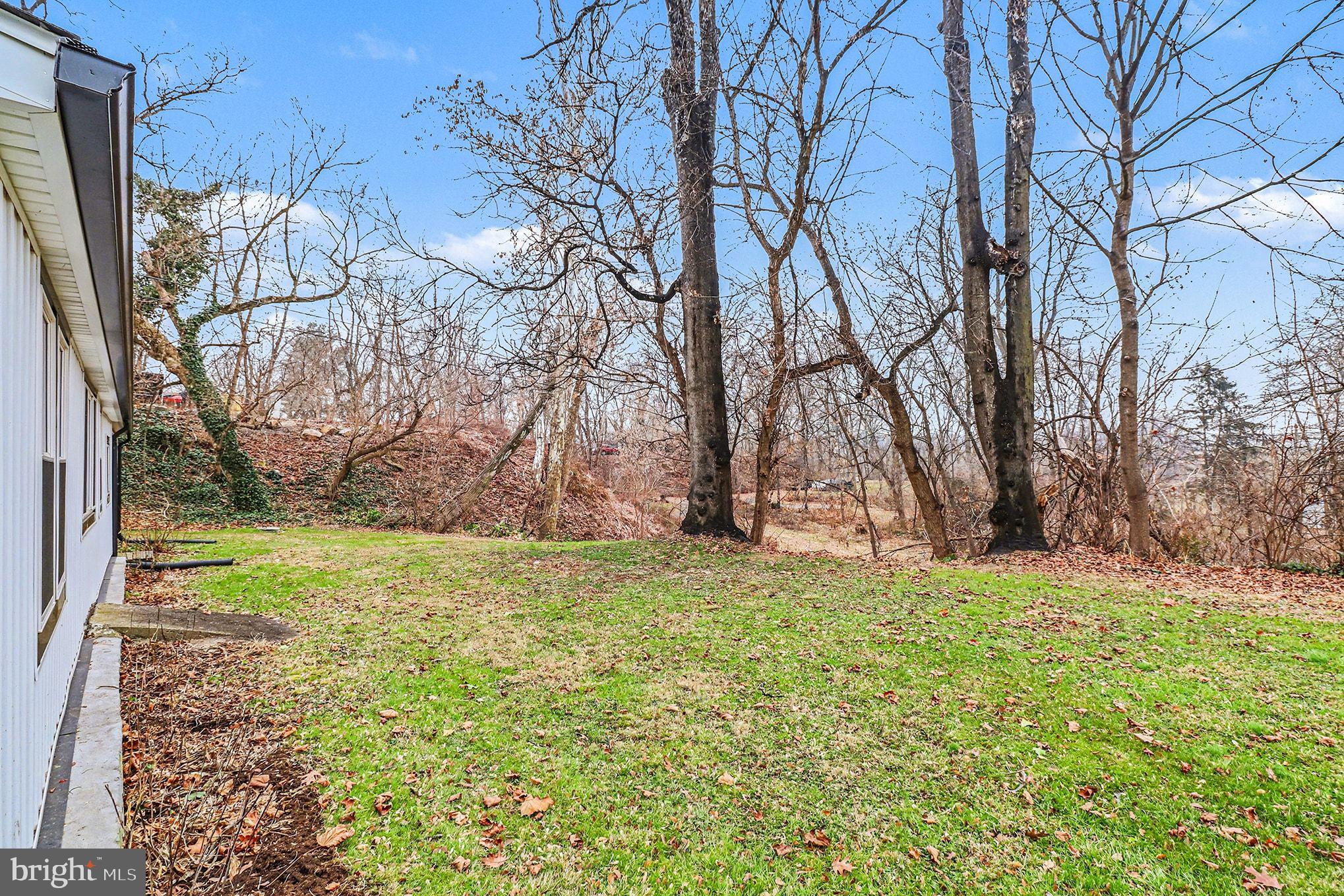 HEMPFIELD CROSSING - Residential