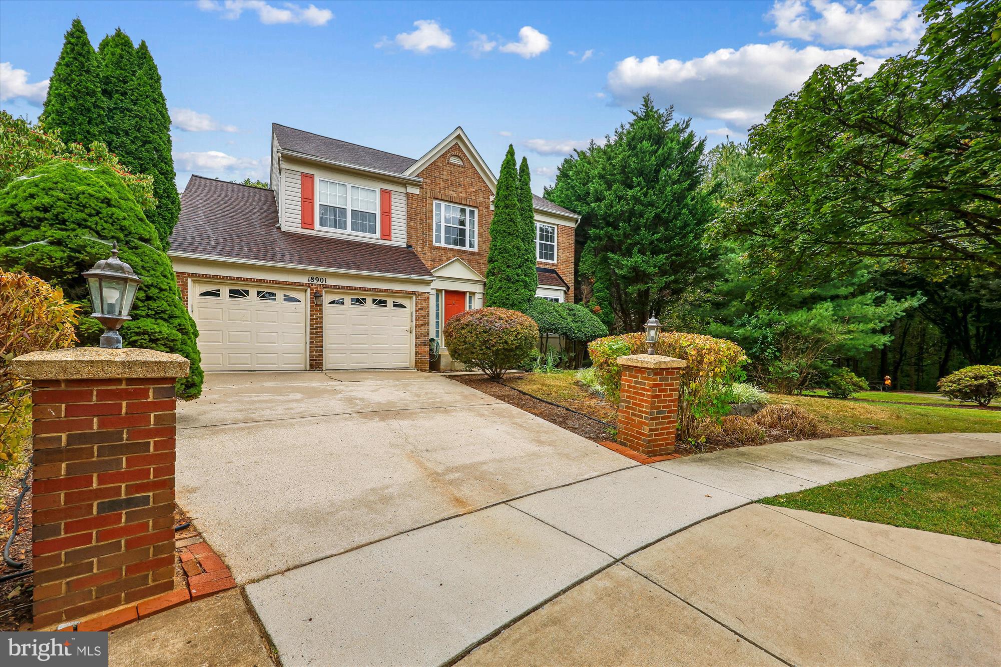 SENECA VIEW ESTATES - Residential Lease