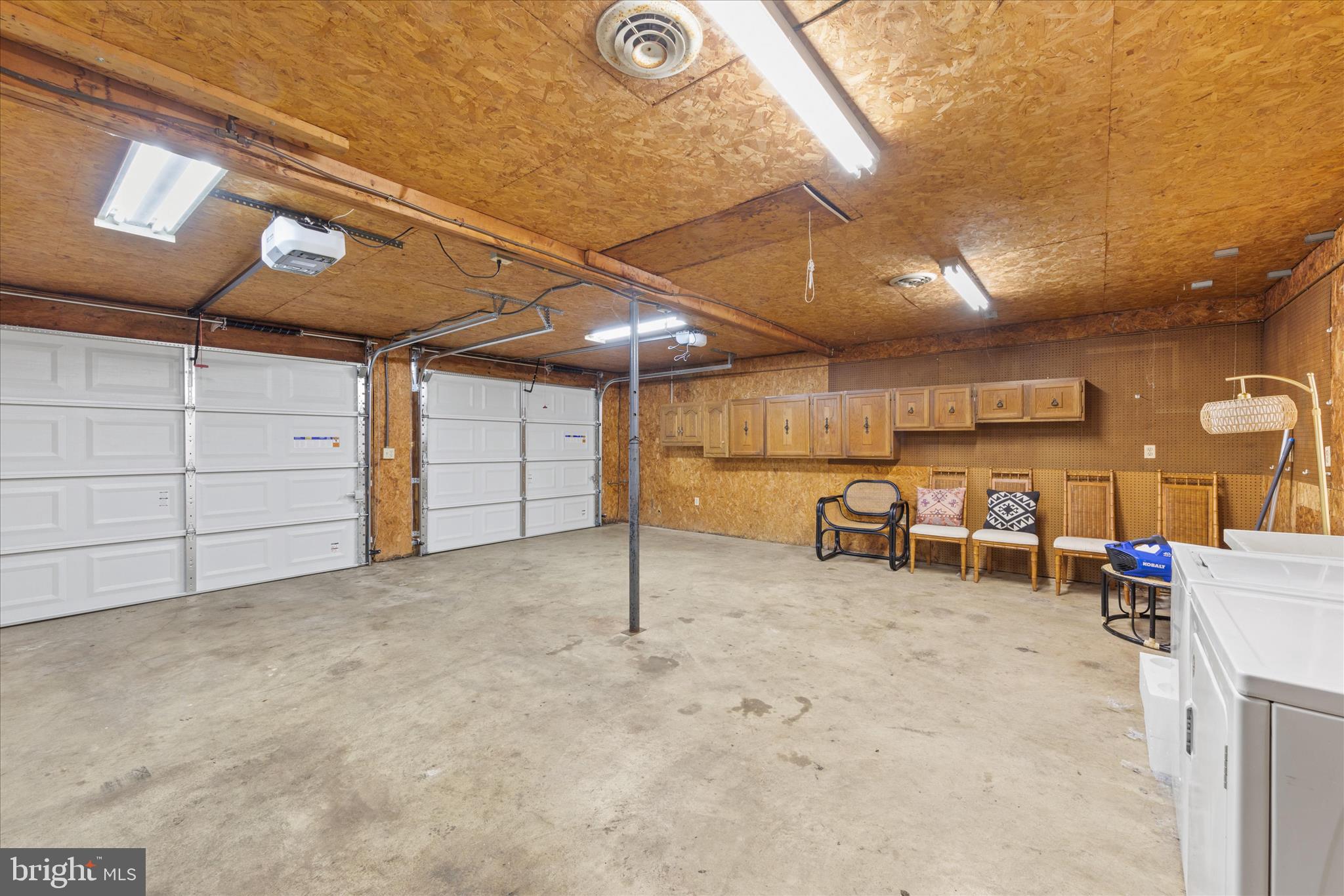 STONEY RIDGE FARM - Residential