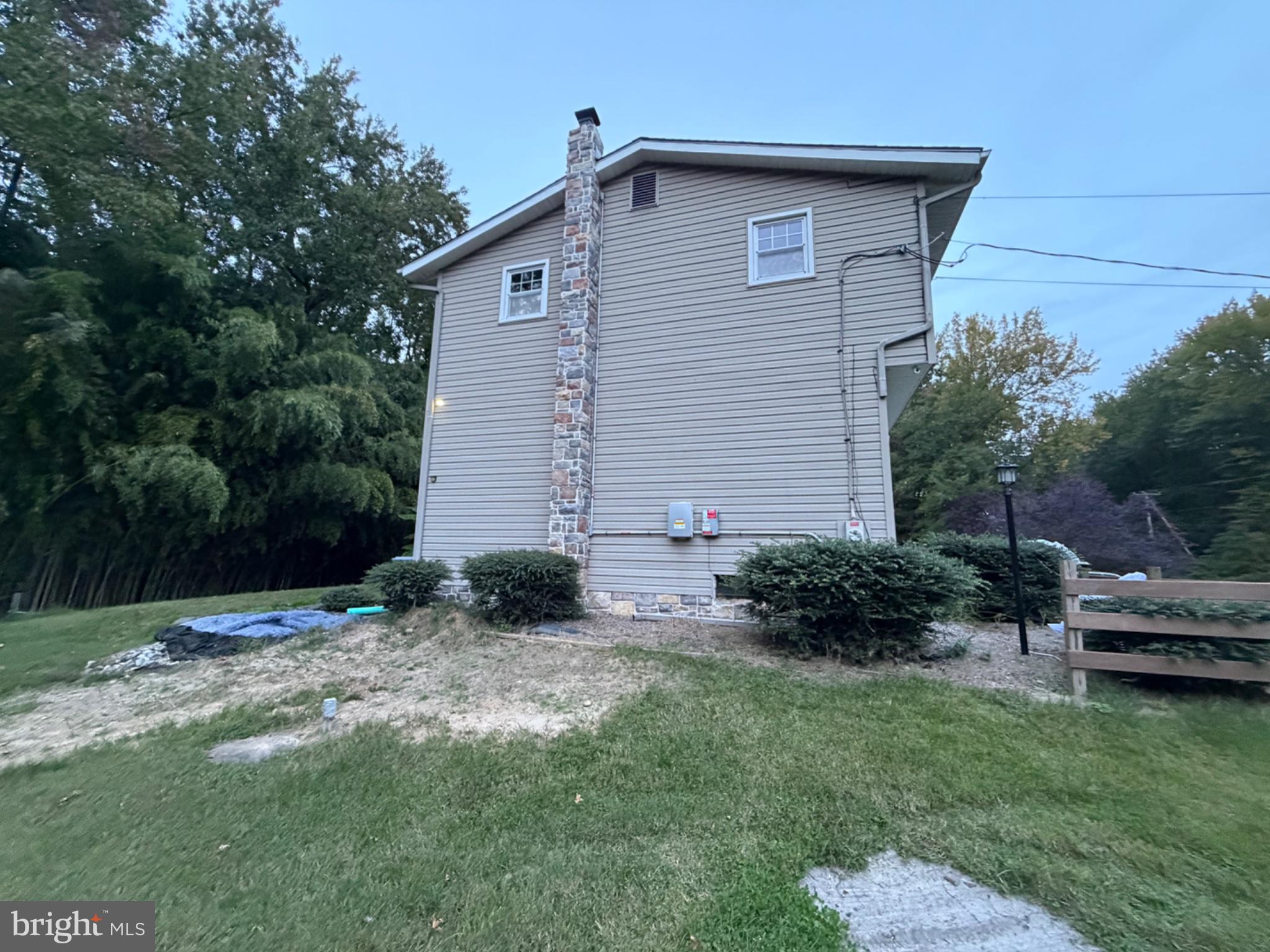 274 S PENNSVILLE AUBURN ROAD