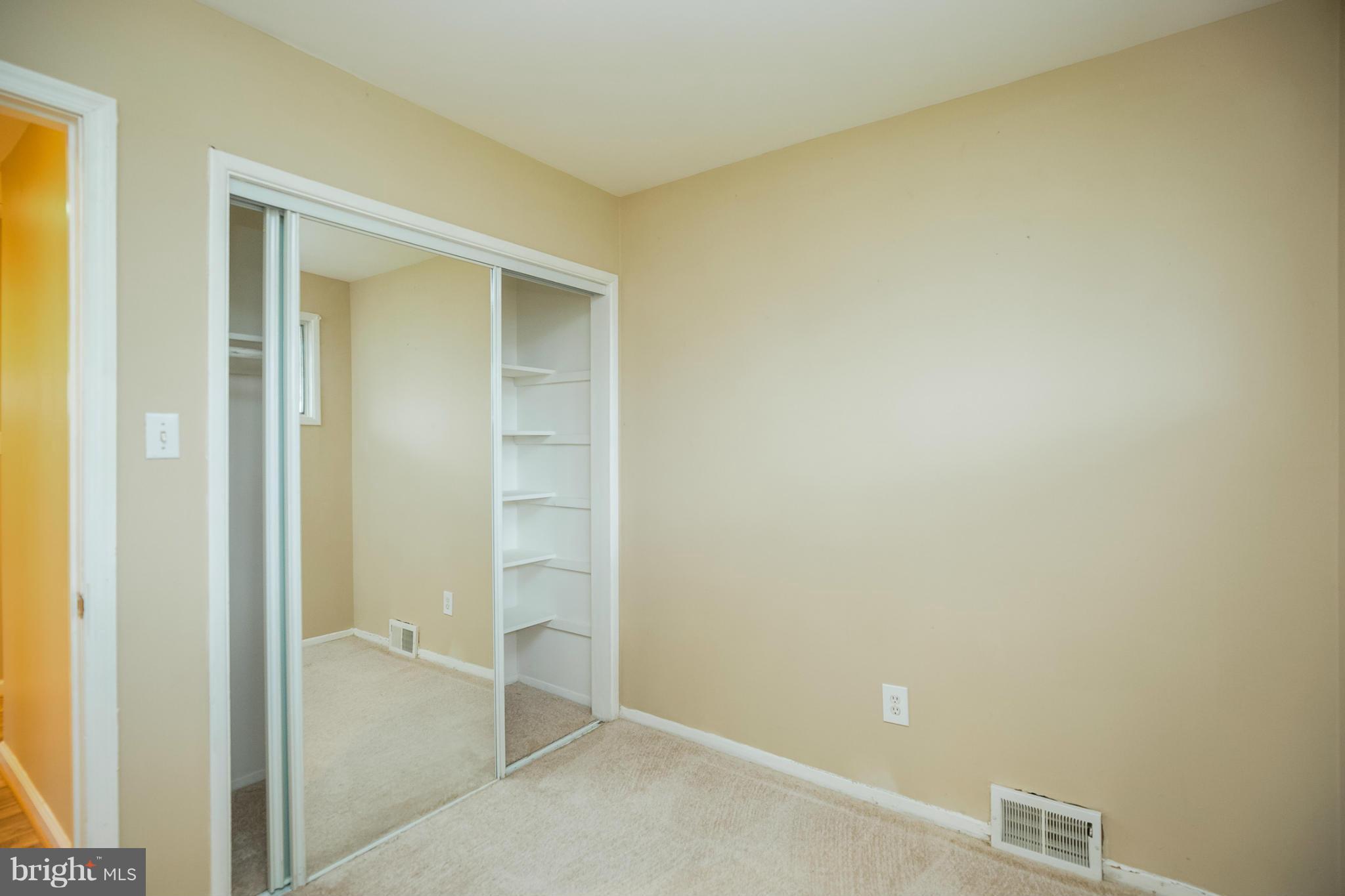 SPRINGFIELD - Residential