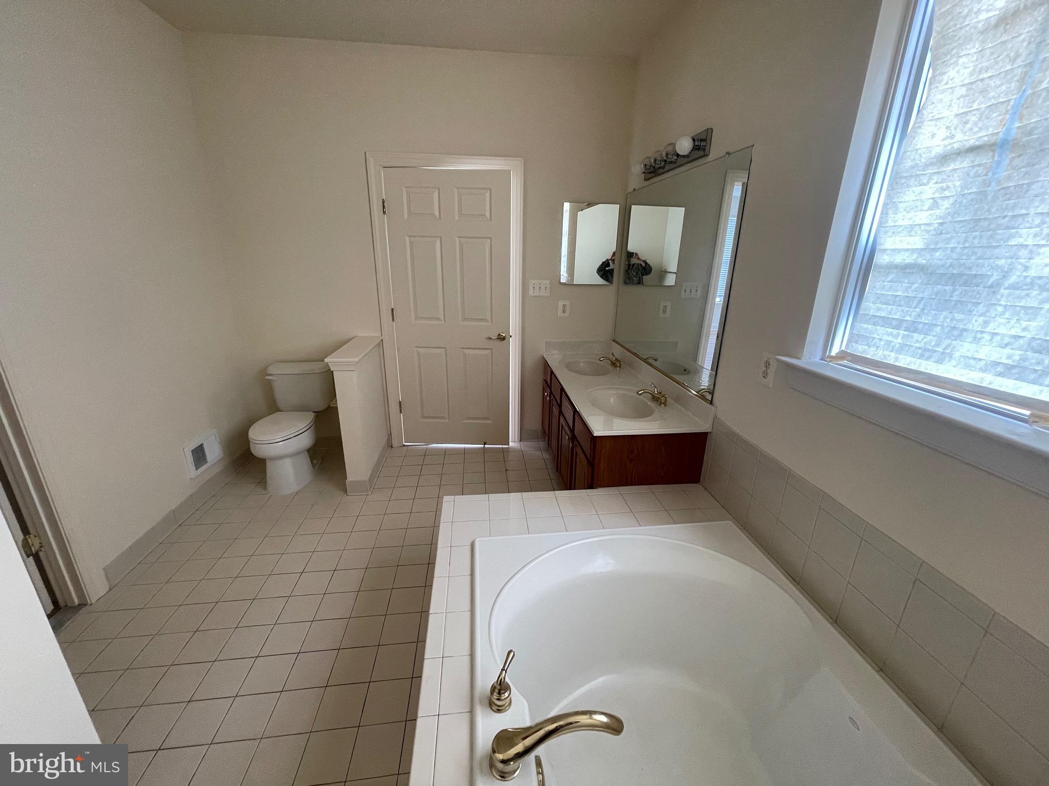 BULLE ROCK - Residential Lease