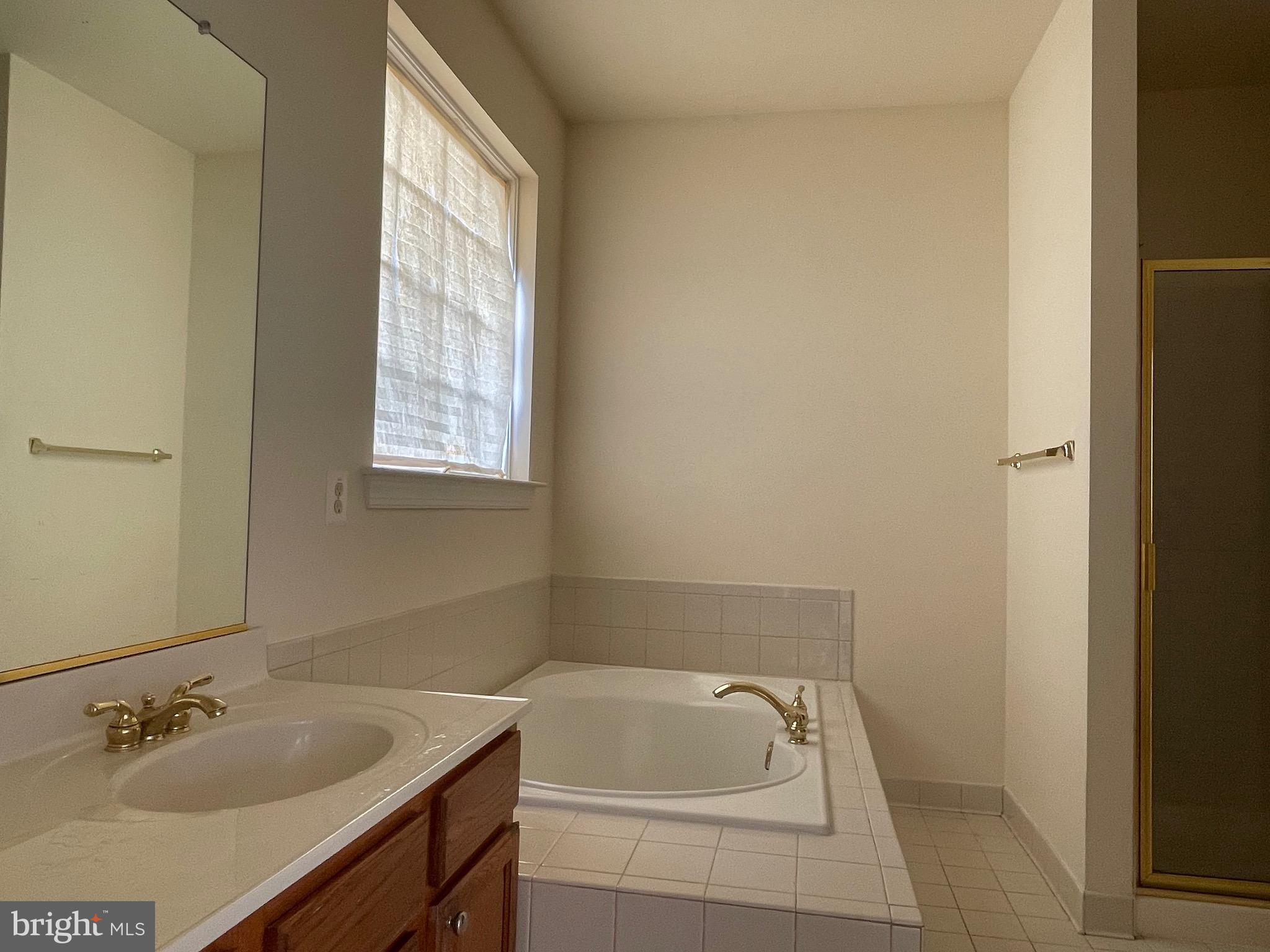 BULLE ROCK - Residential Lease