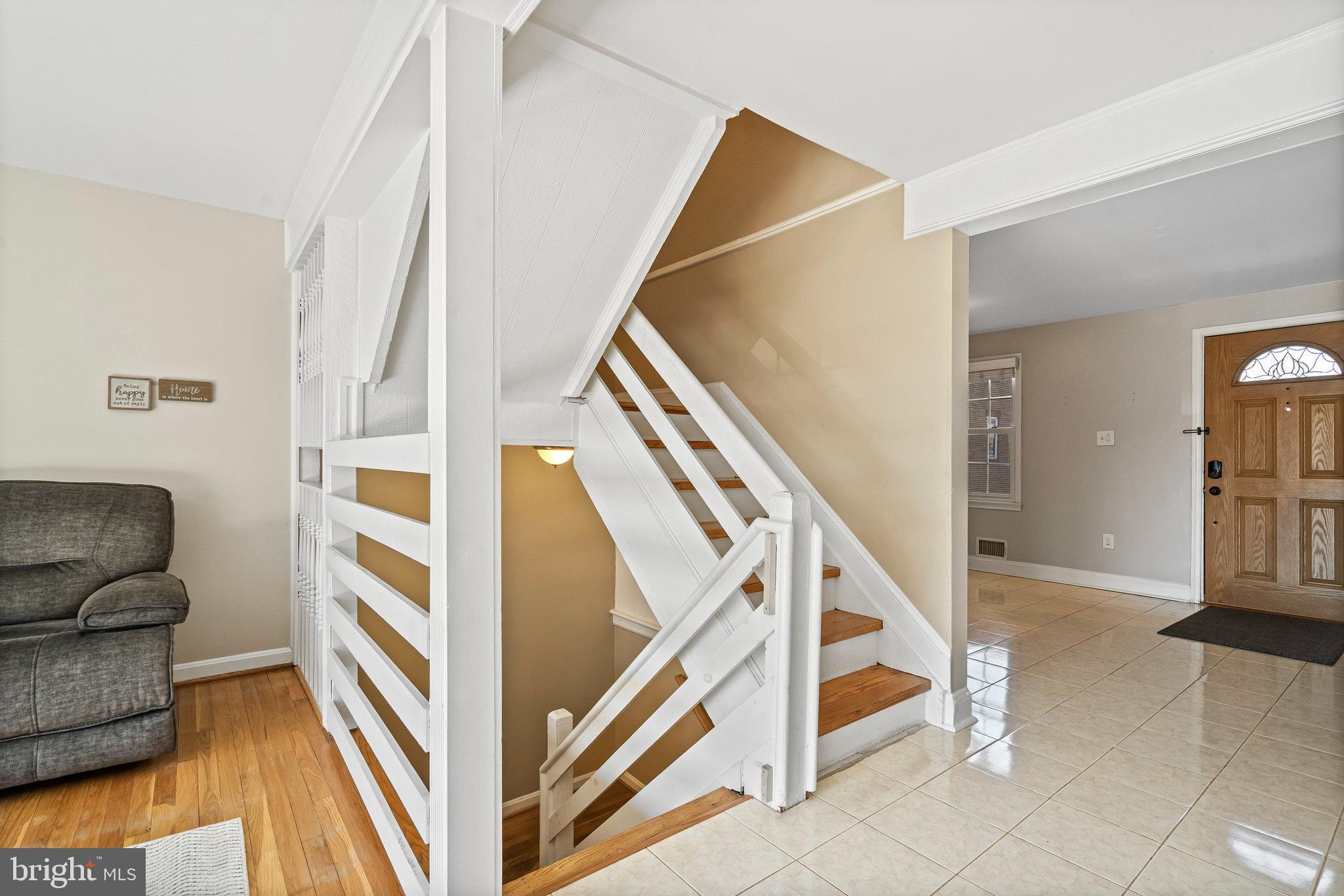 GREENWICH HILL - Residential