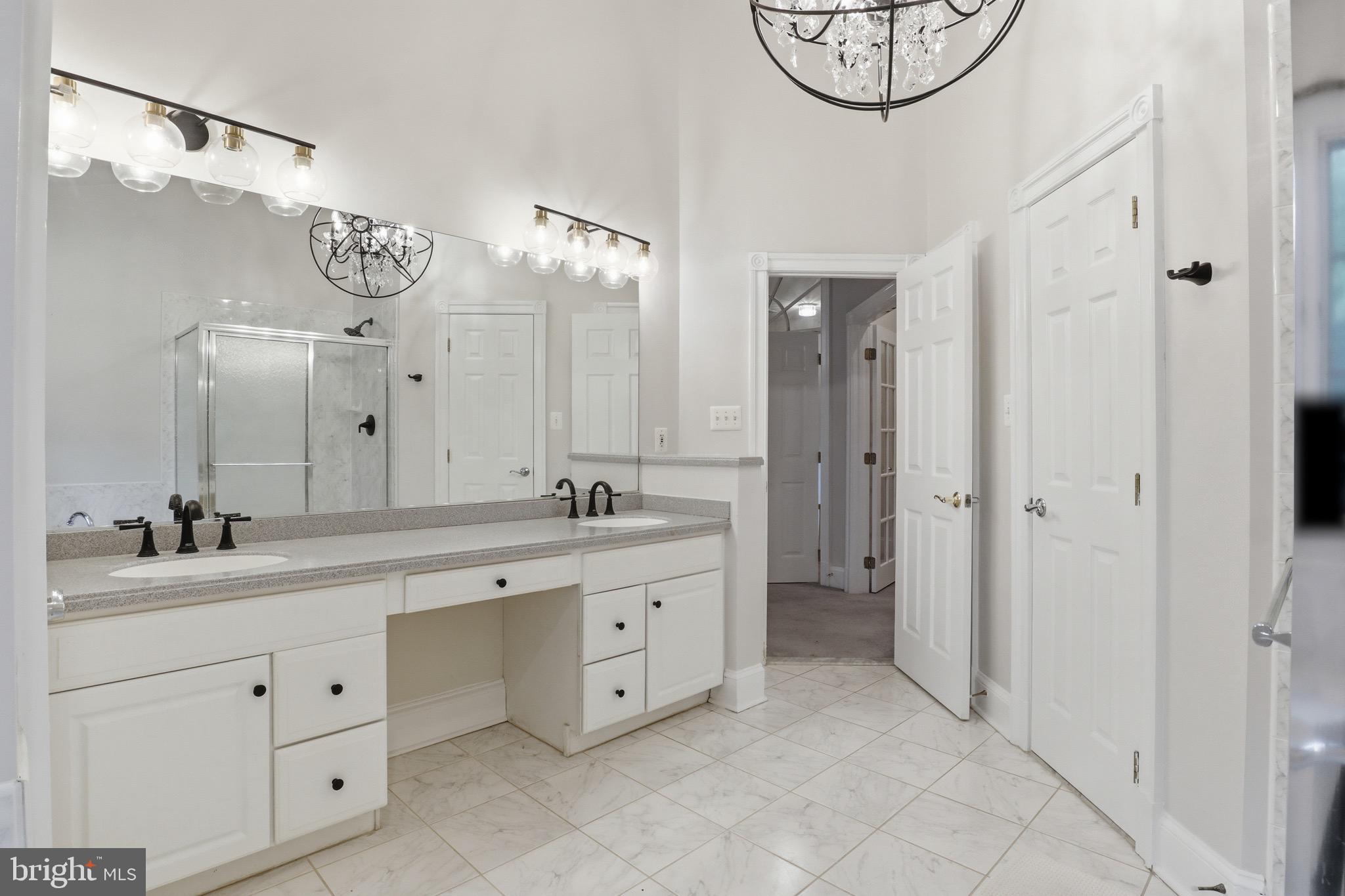 CEDAR LANE - Residential