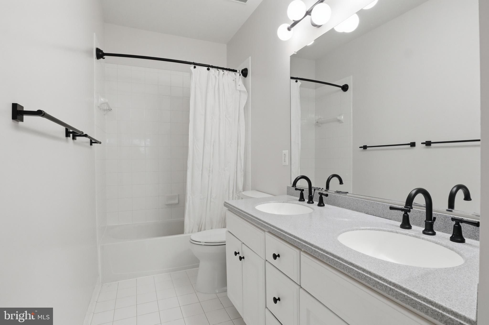 CEDAR LANE - Residential