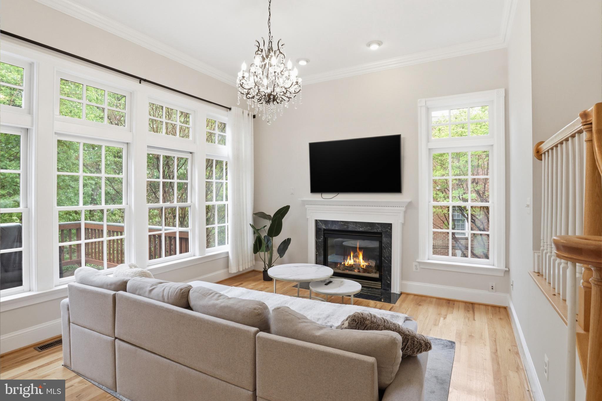 CEDAR LANE - Residential