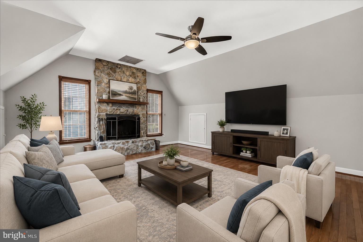 11201 YARDLEY COURT