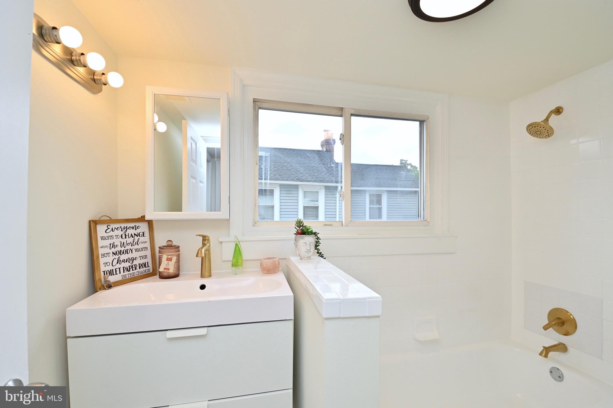 SEAT PLEASANT - Residential Lease