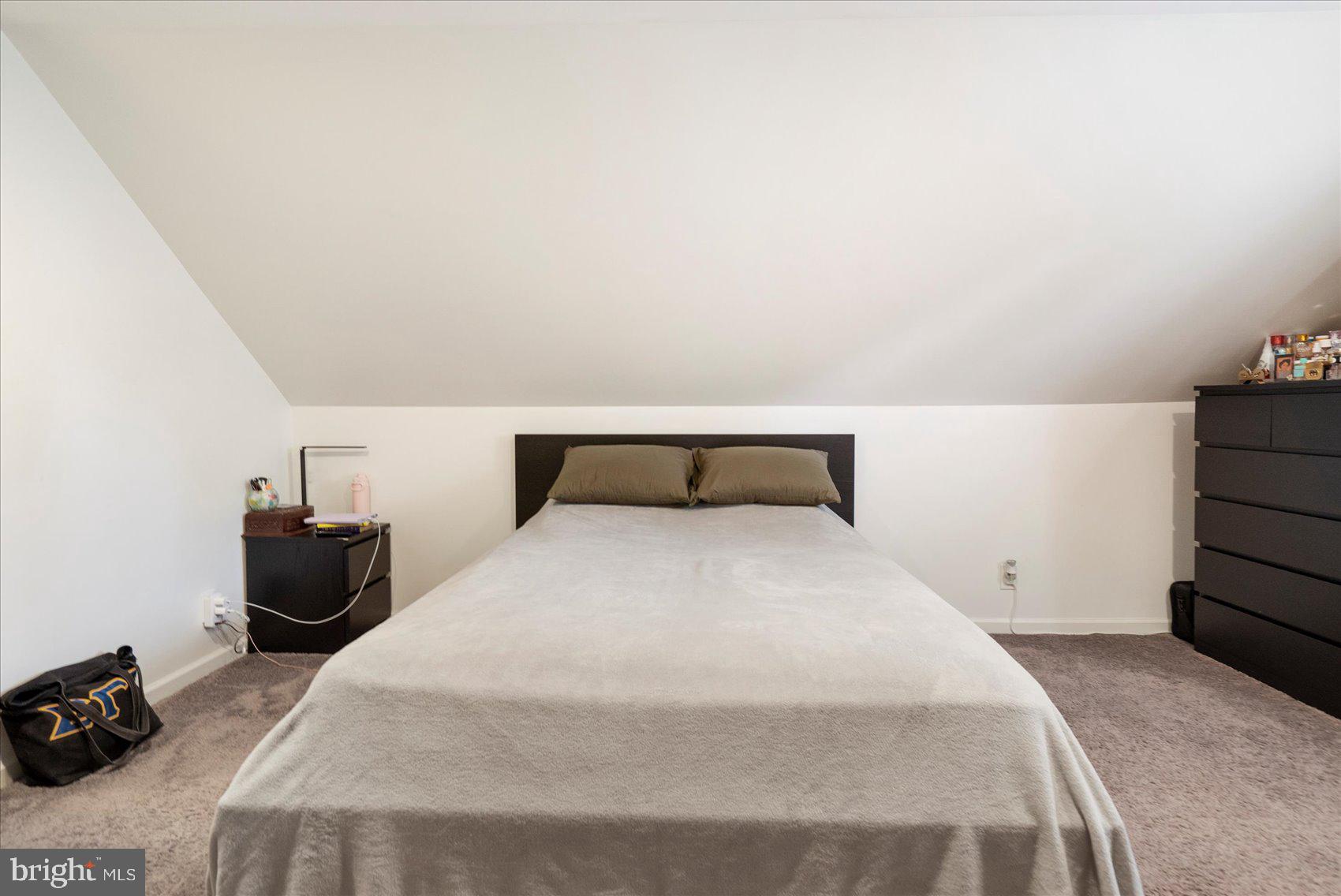 GARDENVILLE - Residential