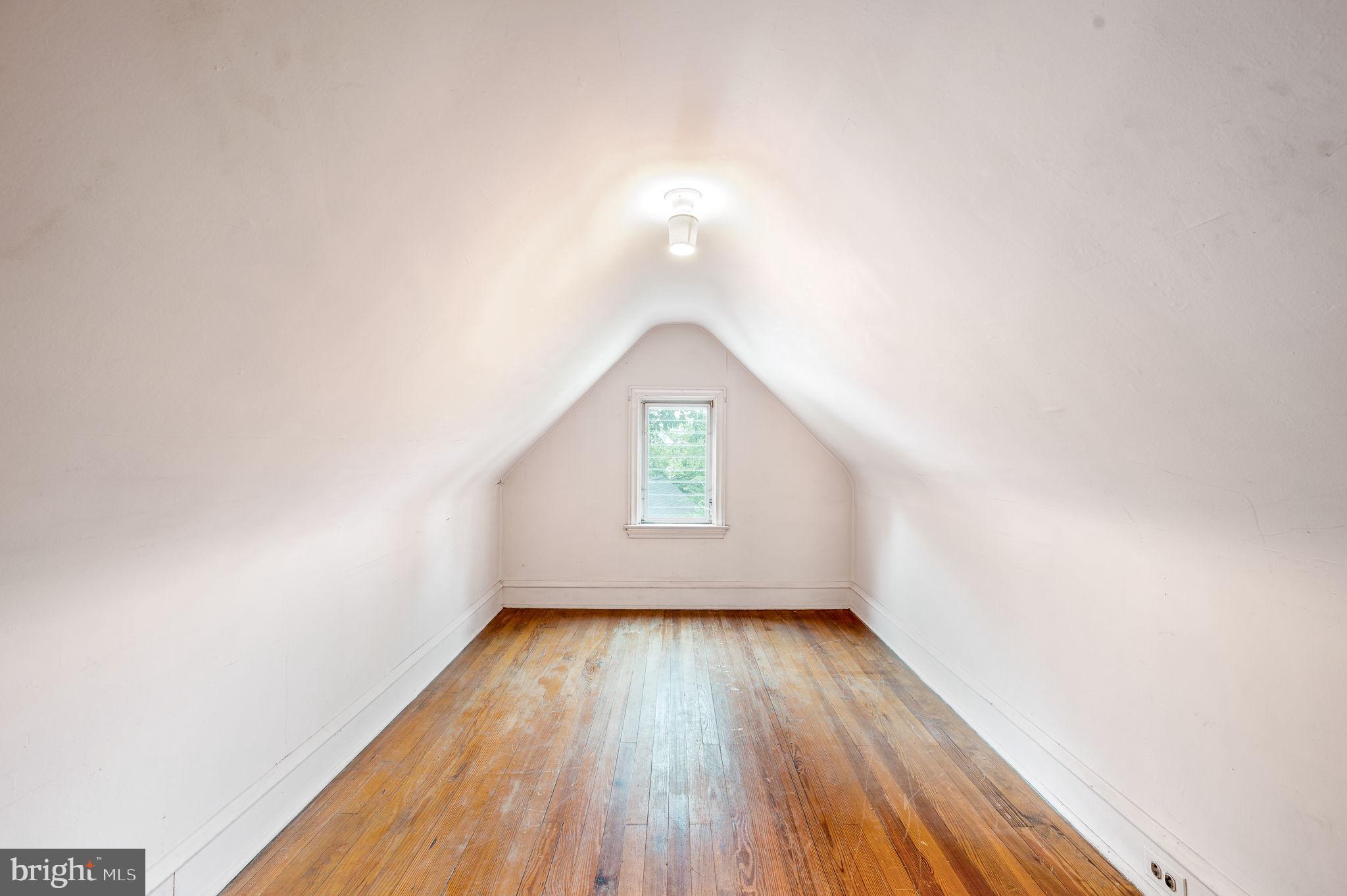 SWARTHMORE - Residential