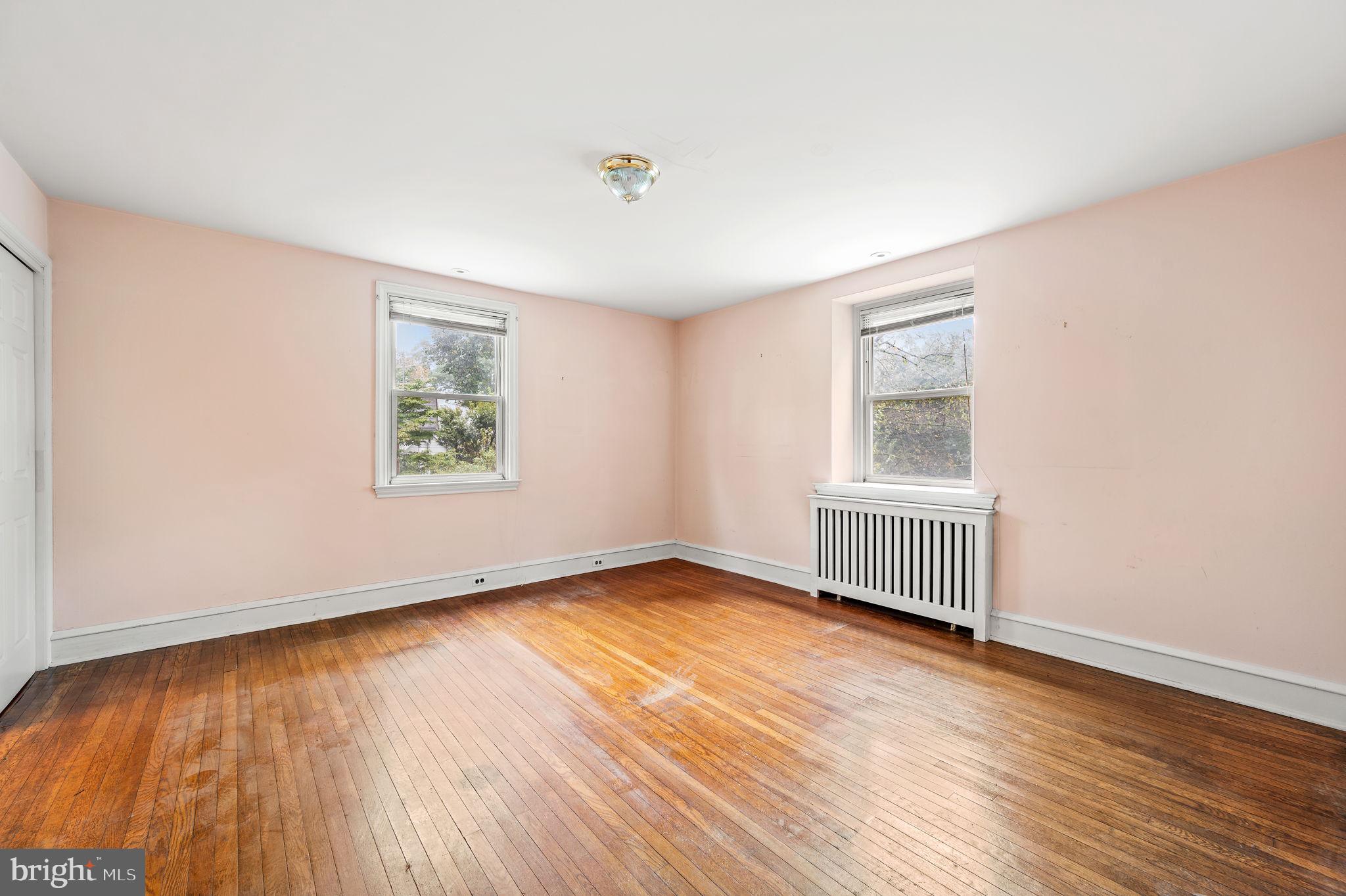 SWARTHMORE - Residential