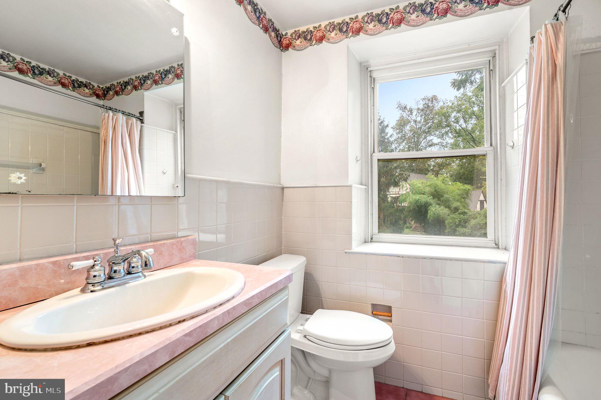 SWARTHMORE - Residential