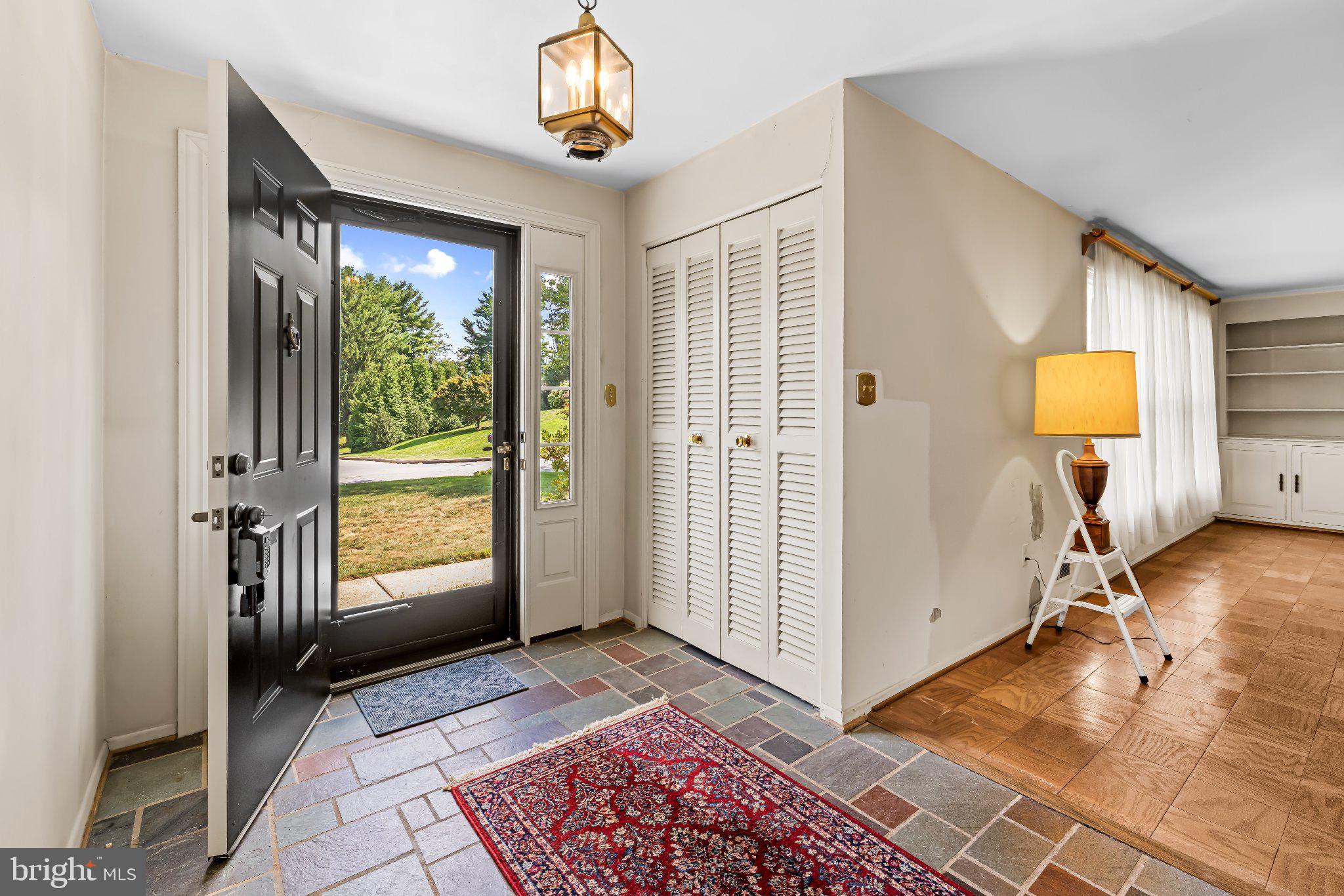 1216 WINE SPRING LANE