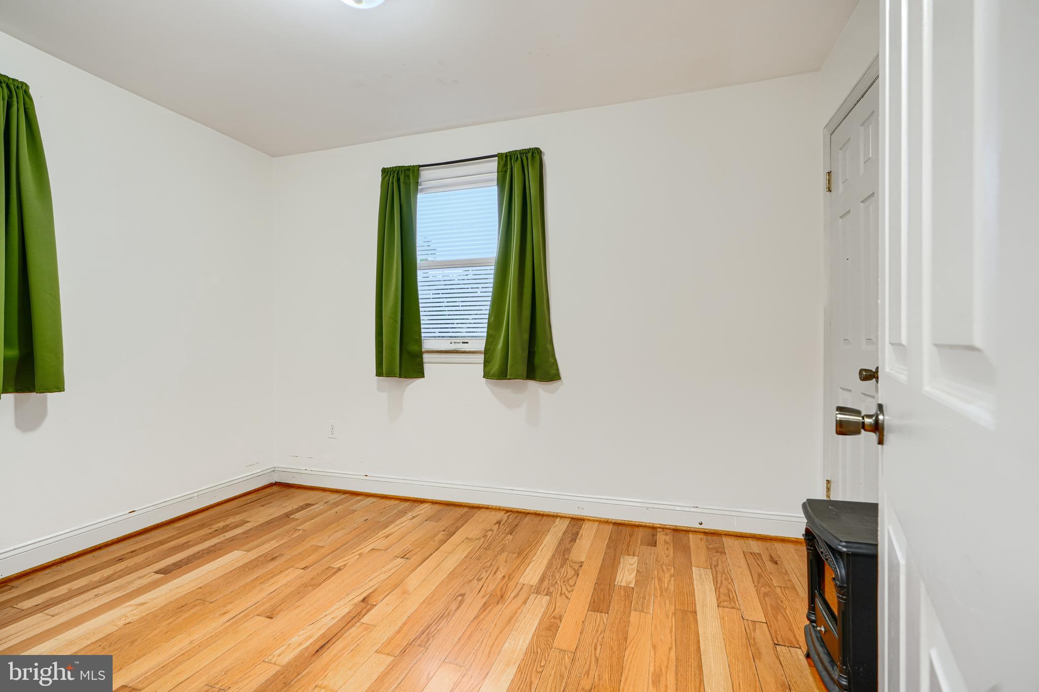 WOODLAWN HEIGHTS - Residential