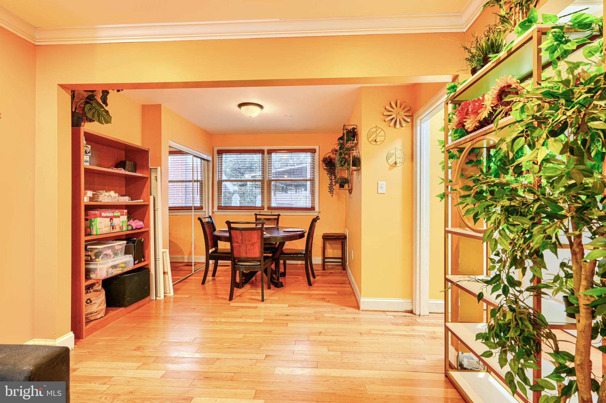 WOODLAWN HEIGHTS - Residential