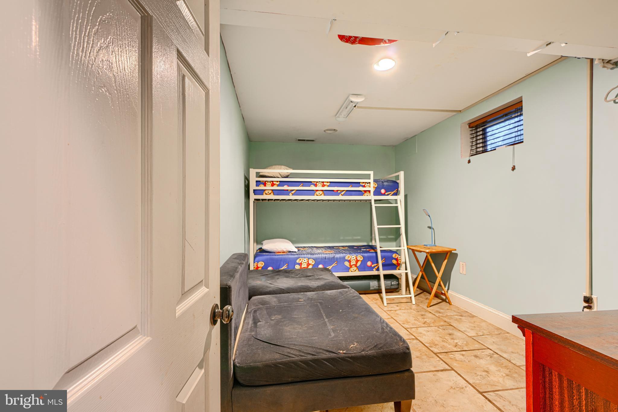 WOODLAWN HEIGHTS - Residential