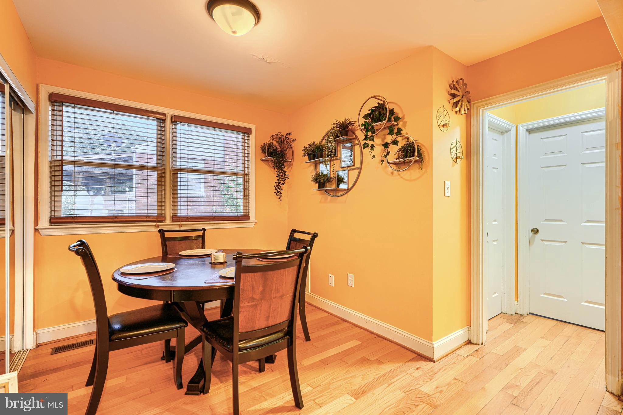 WOODLAWN HEIGHTS - Residential