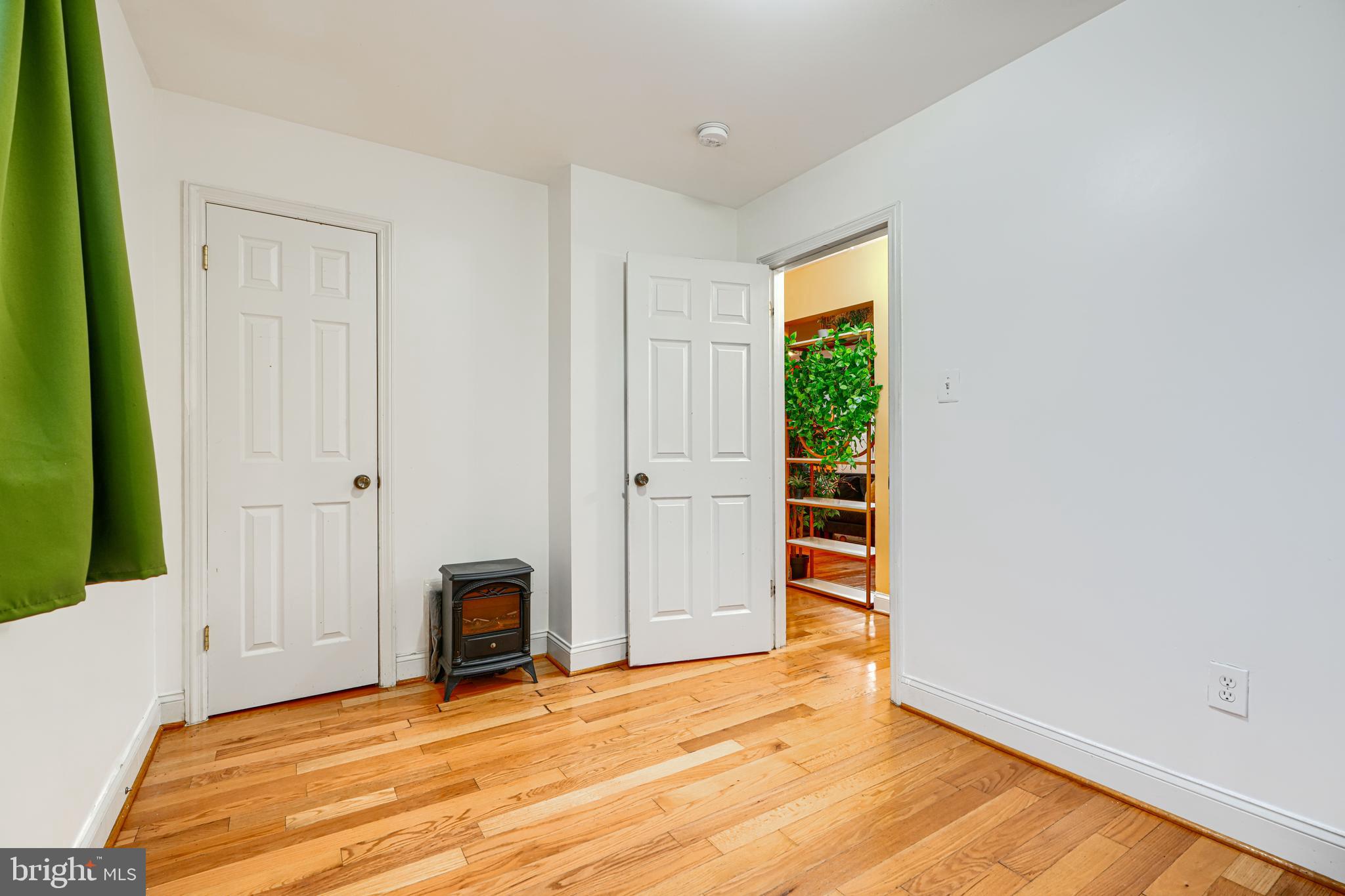 WOODLAWN HEIGHTS - Residential