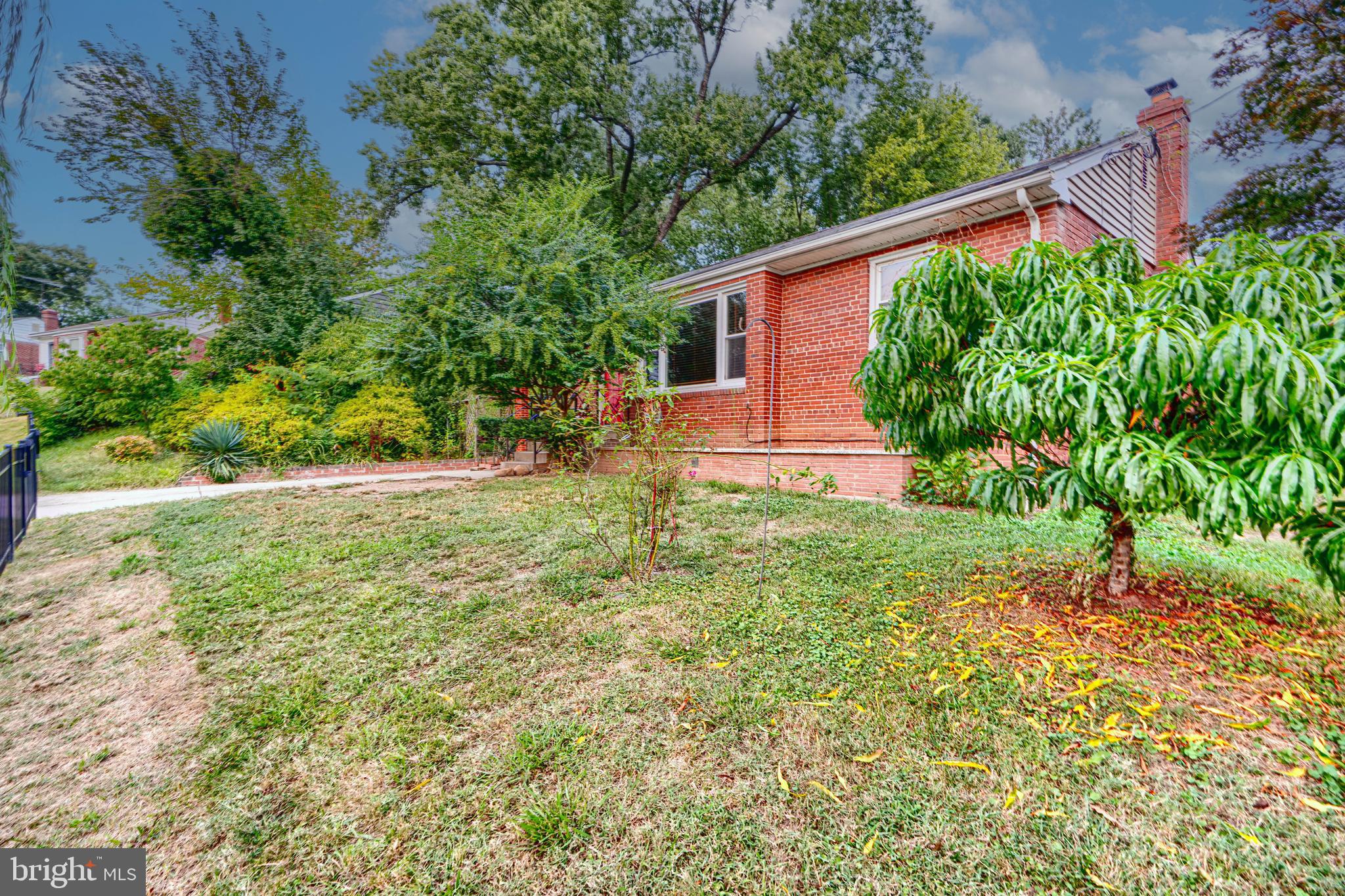 WOODLAWN HEIGHTS - Residential