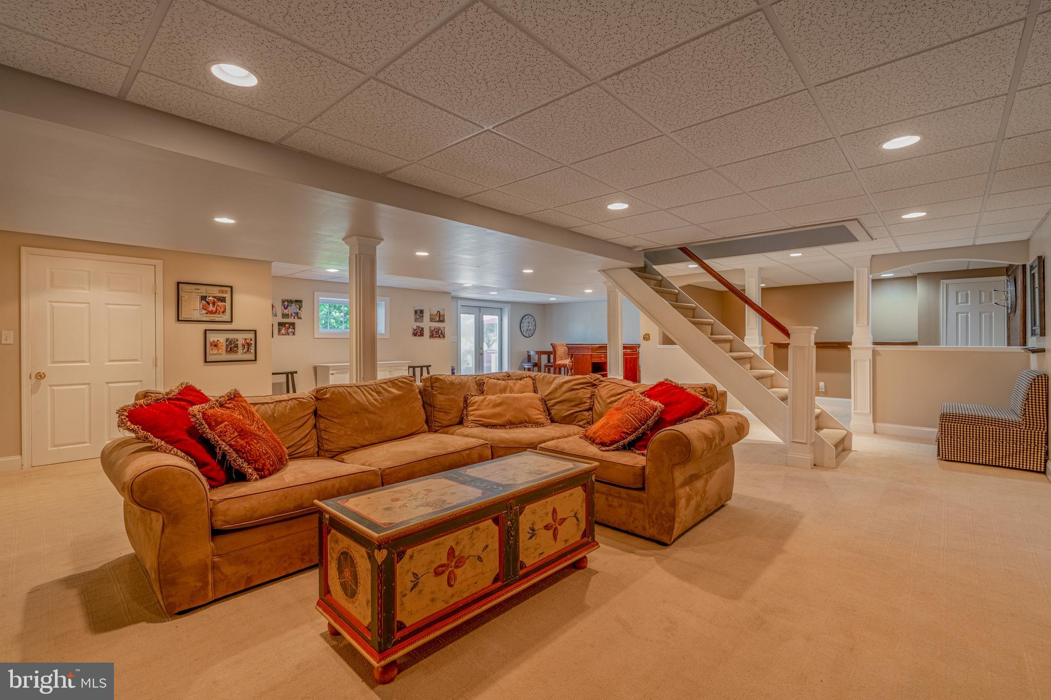 BOW TREE - Residential