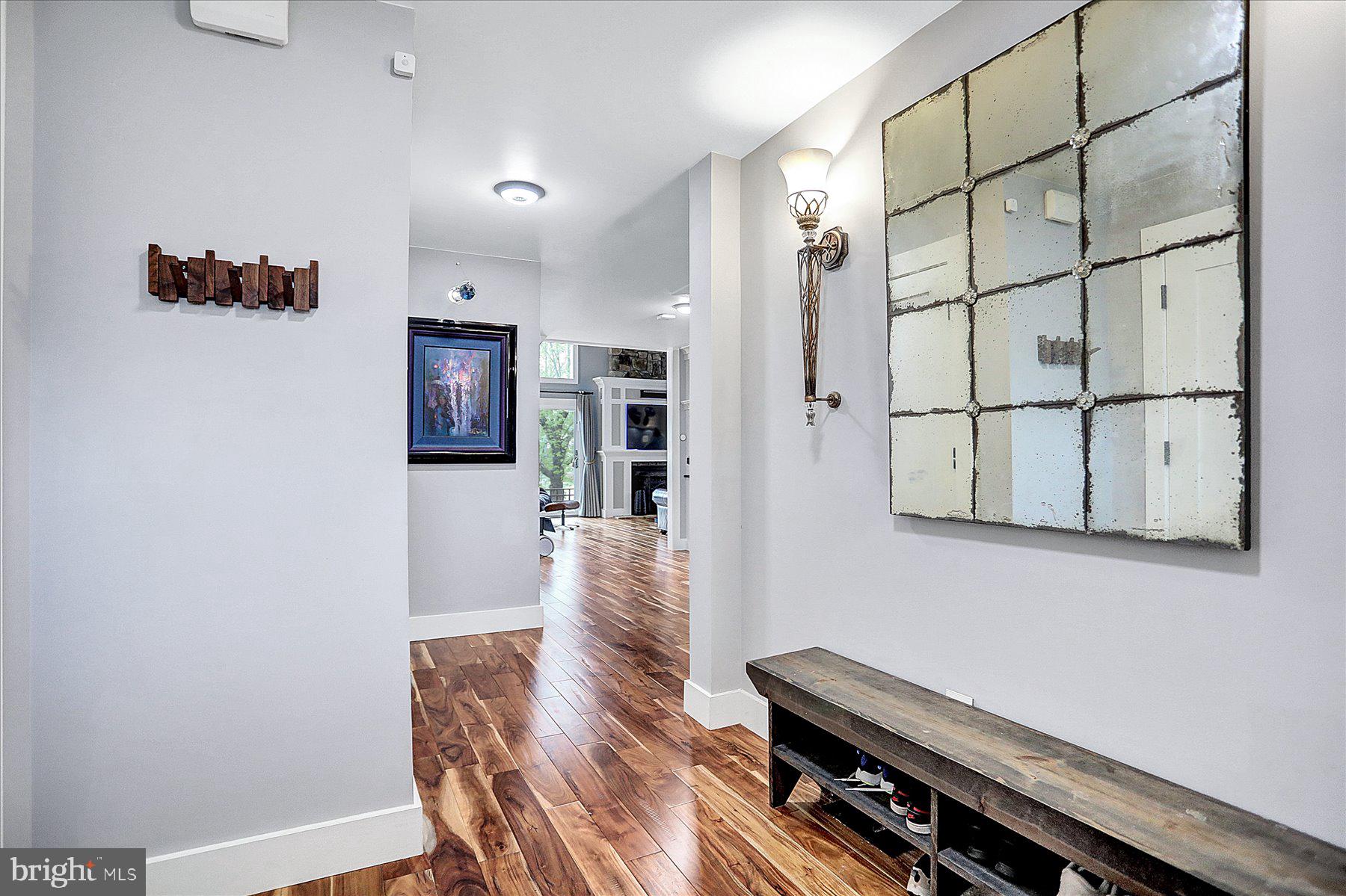 RUMSEY ISLAND - Residential