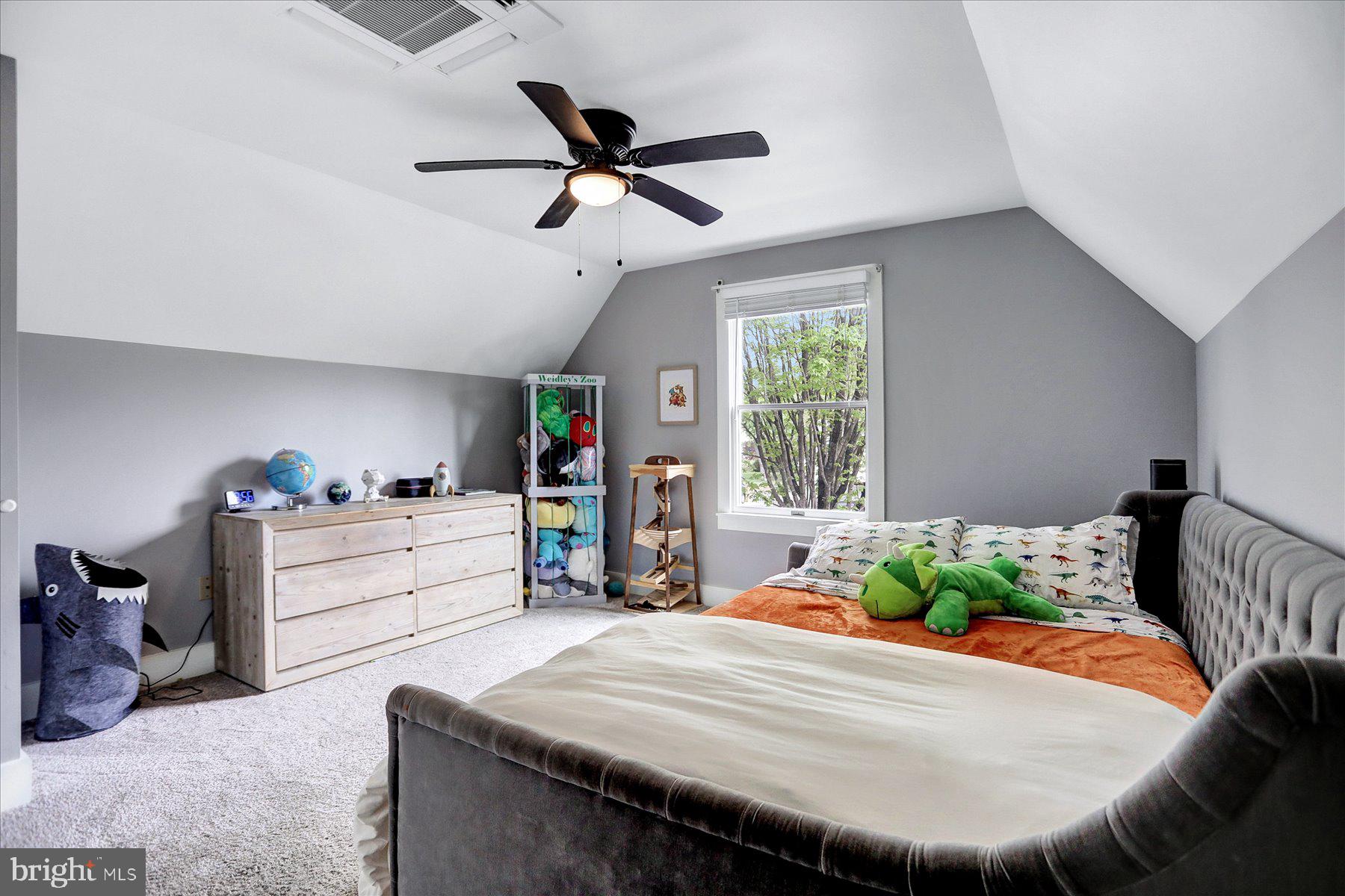 RUMSEY ISLAND - Residential