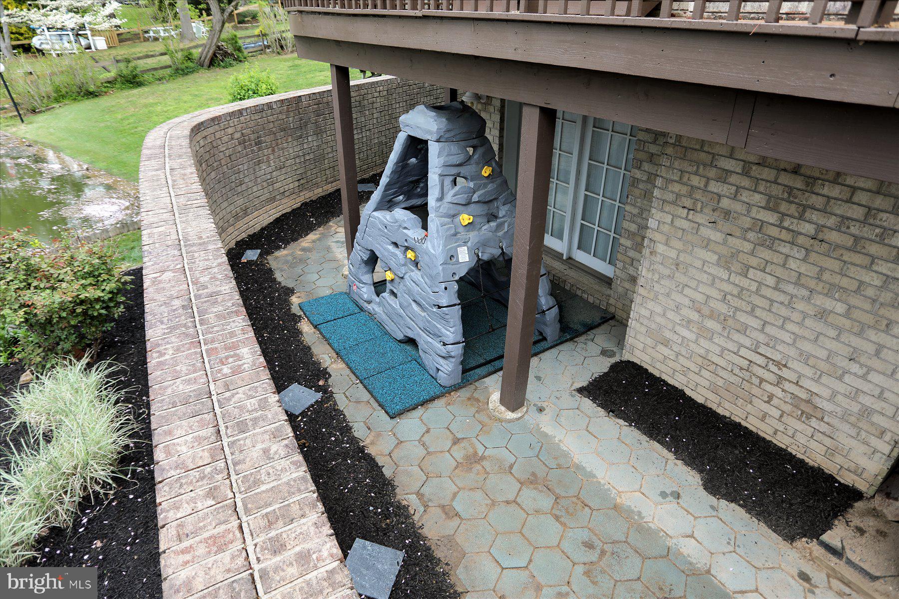 RUMSEY ISLAND - Residential