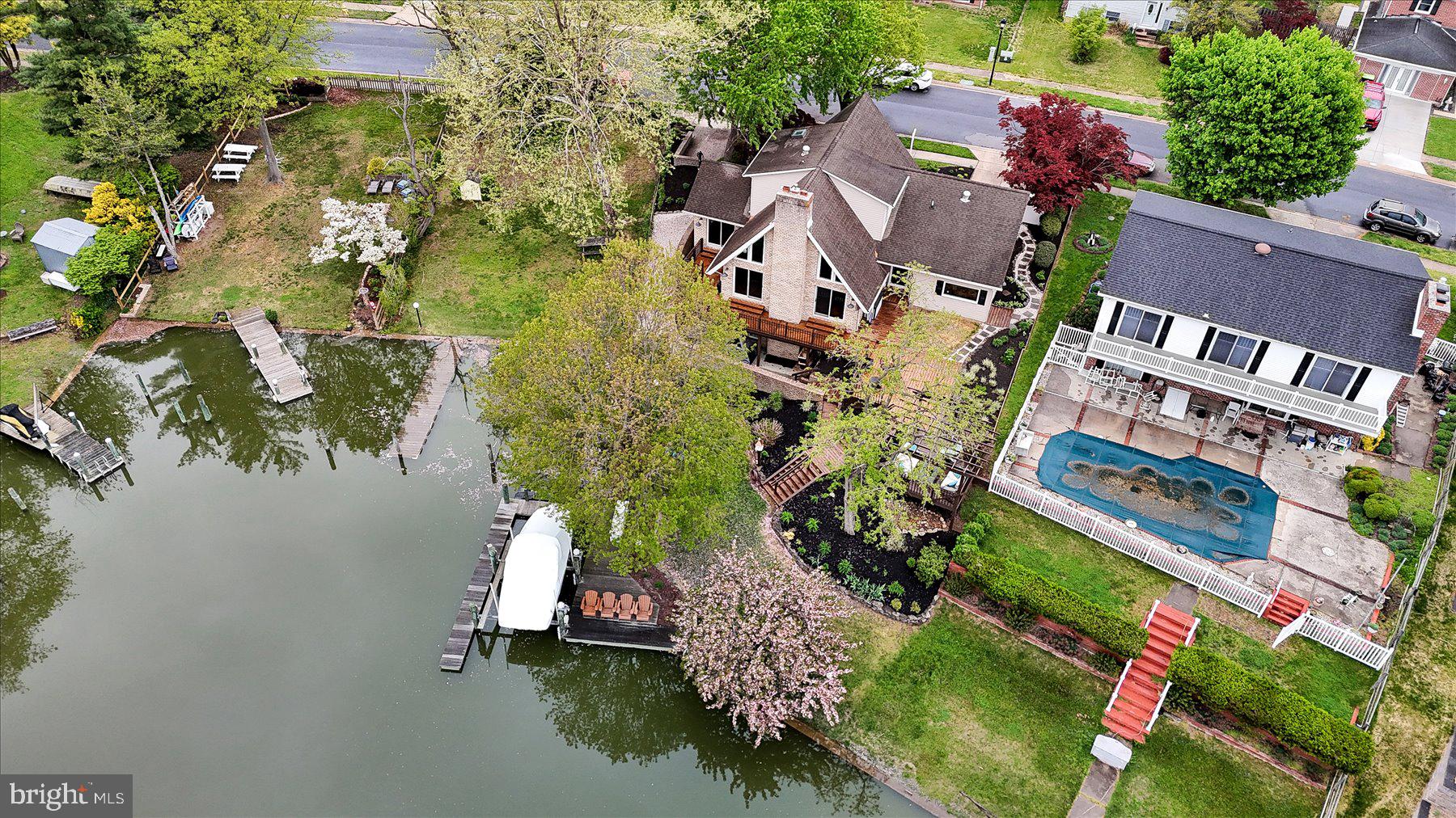 RUMSEY ISLAND - Residential
