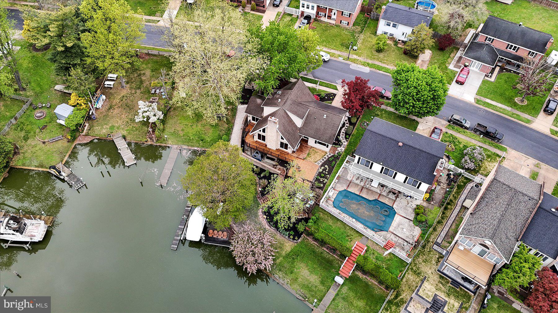 RUMSEY ISLAND - Residential