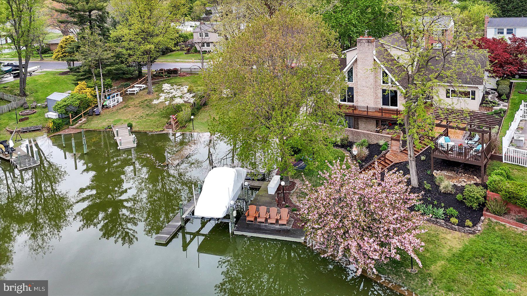 RUMSEY ISLAND - Residential