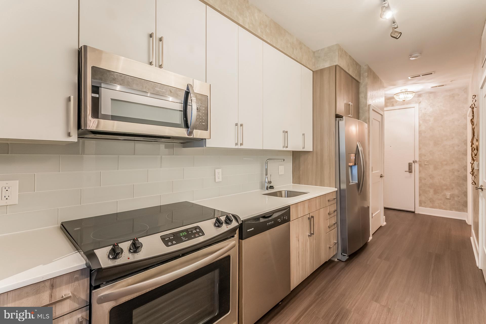 145 RIVERHAVEN DRIVE 122