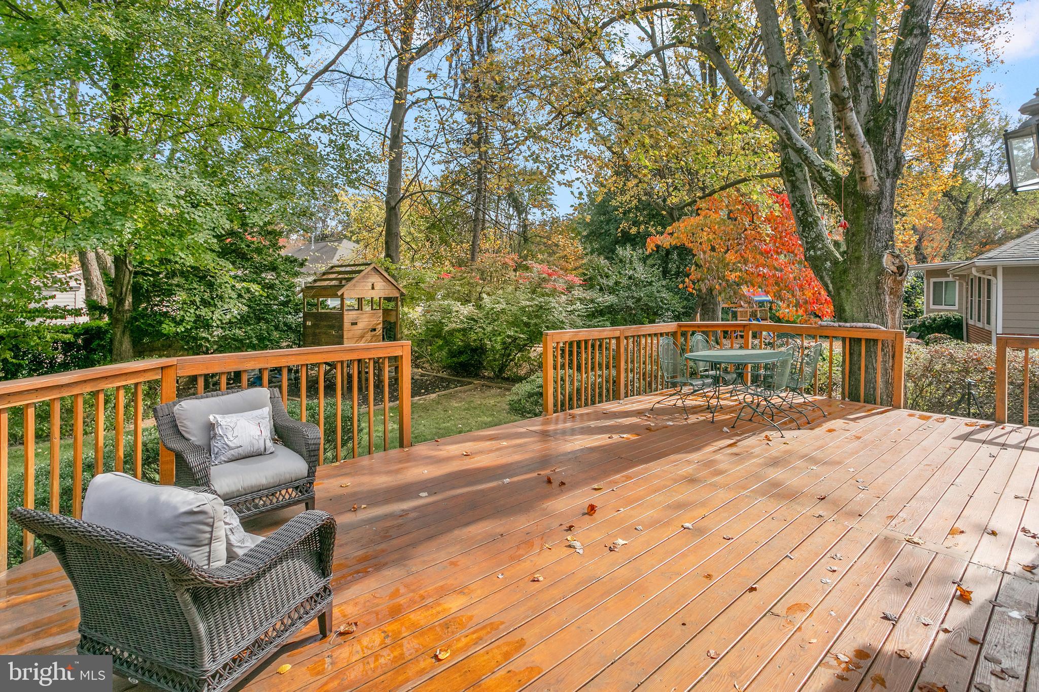 BROYHILL HILLS - Residential