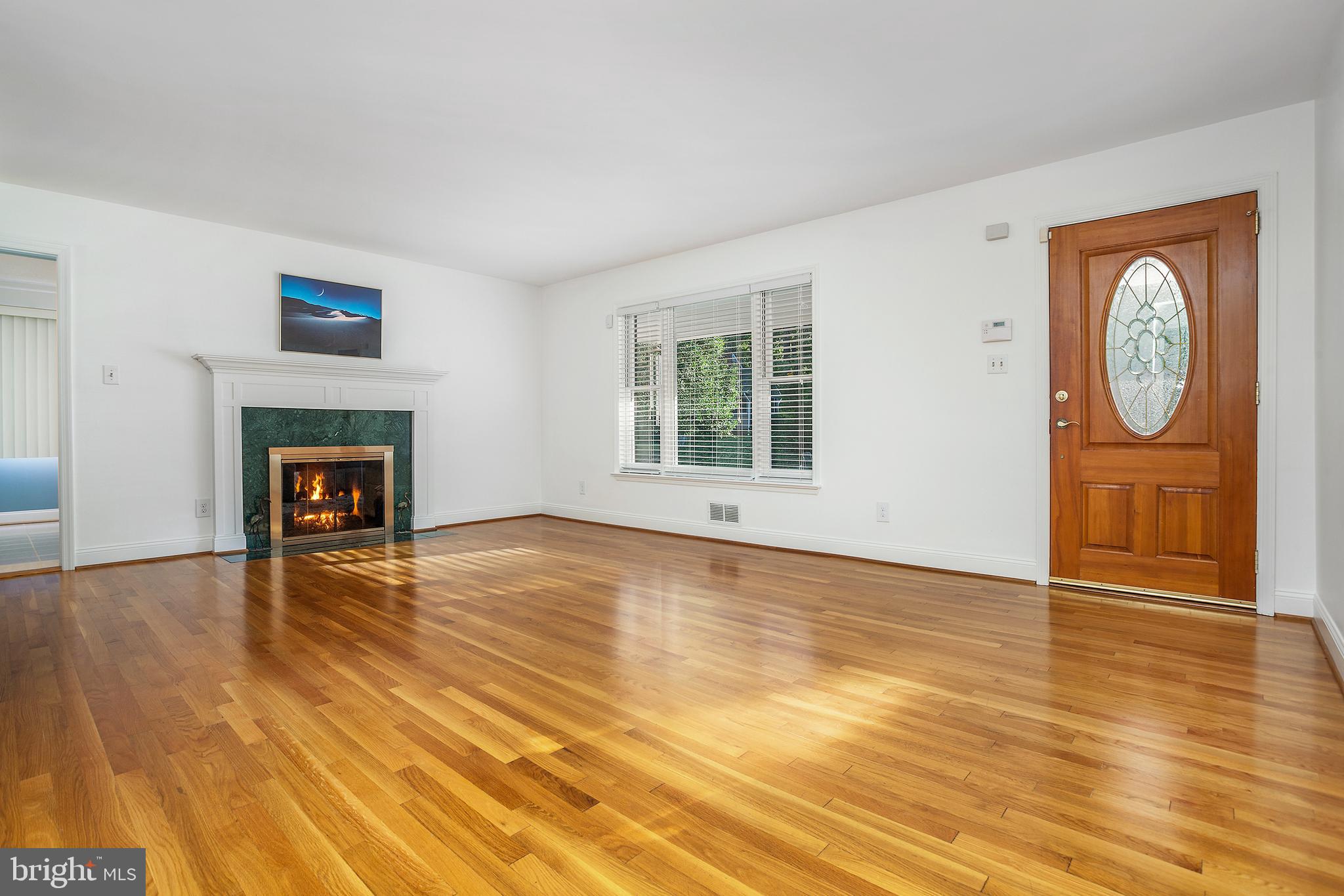 BROYHILL HILLS - Residential