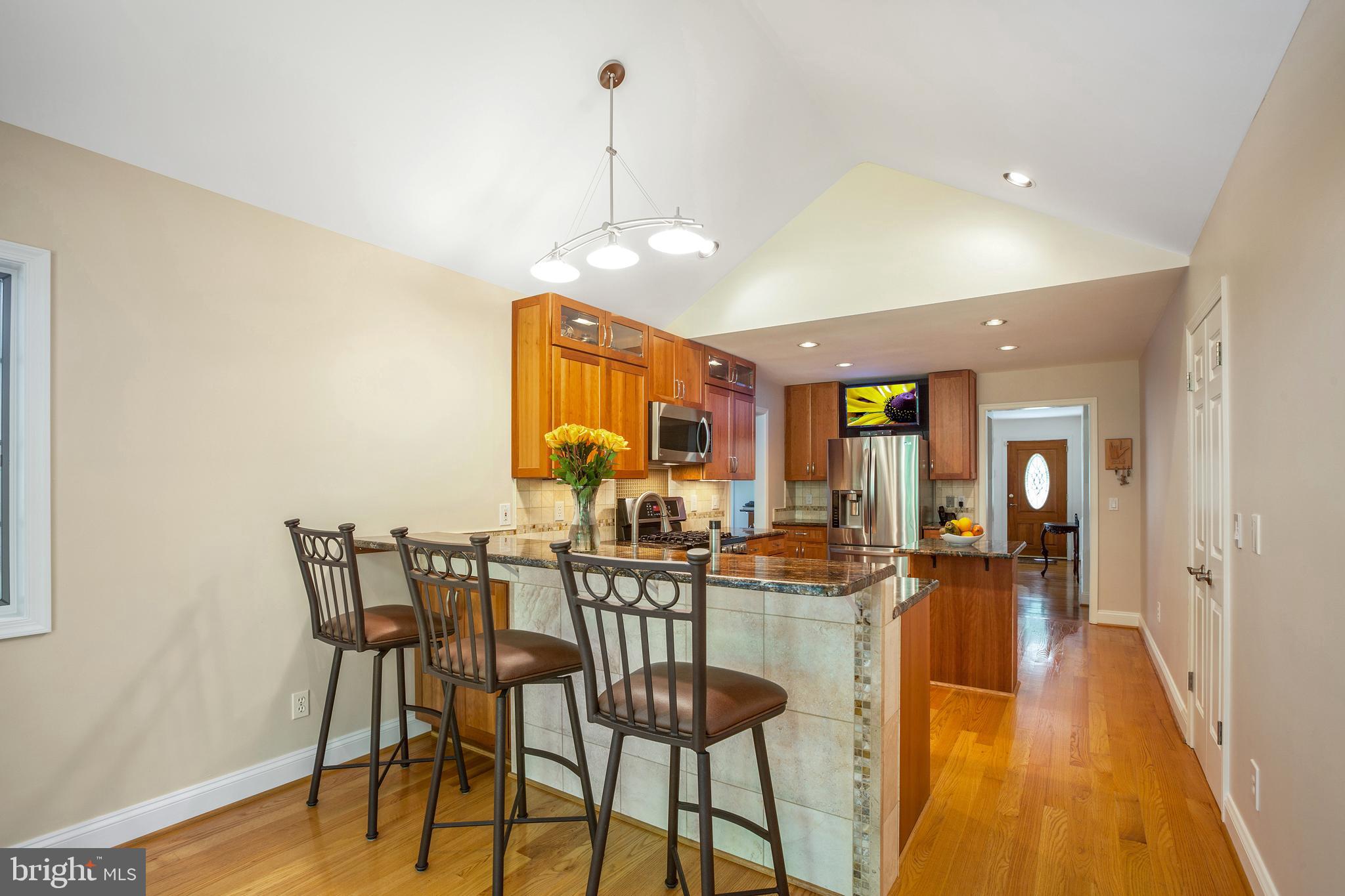 BROYHILL HILLS - Residential