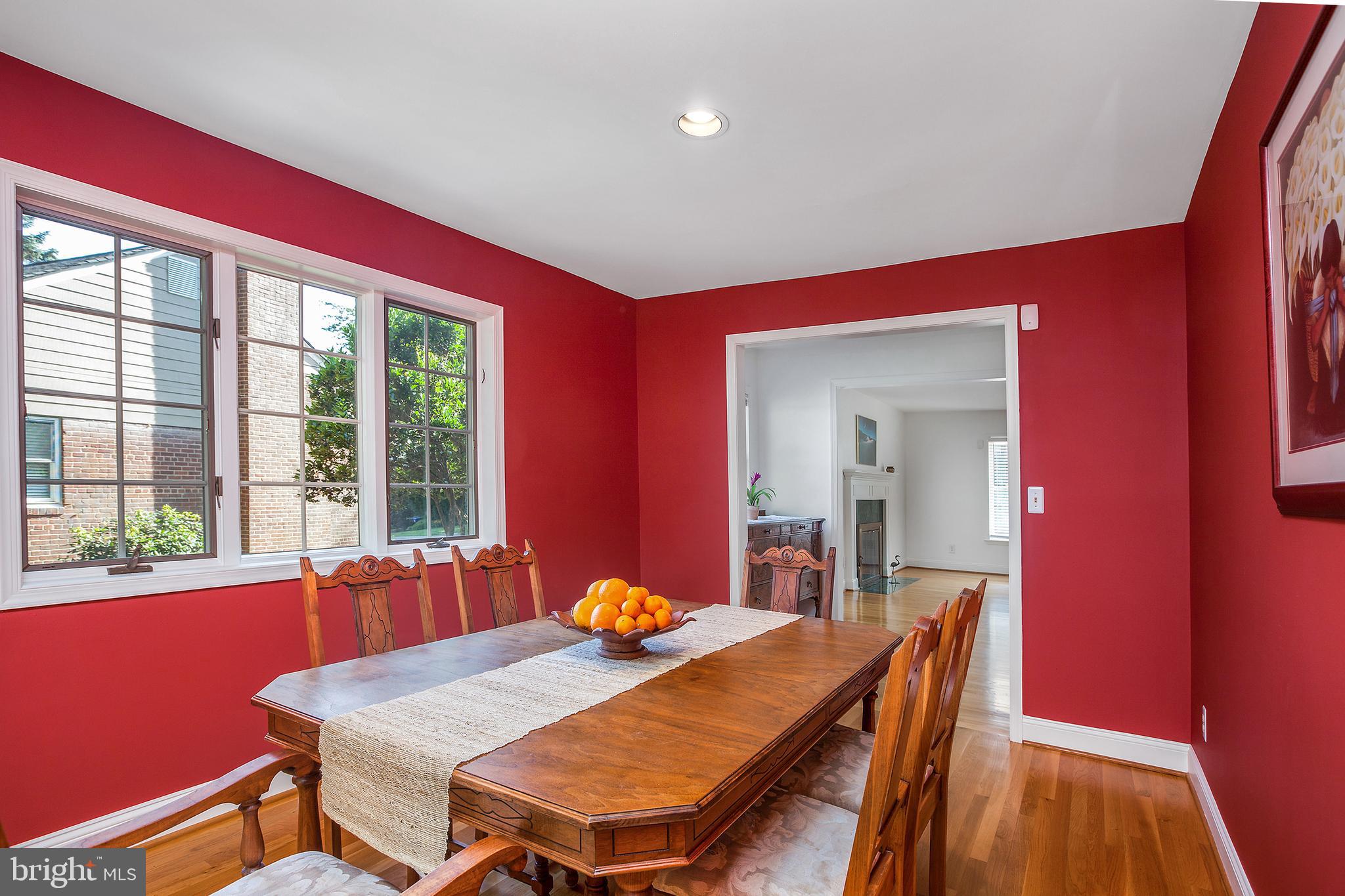 BROYHILL HILLS - Residential