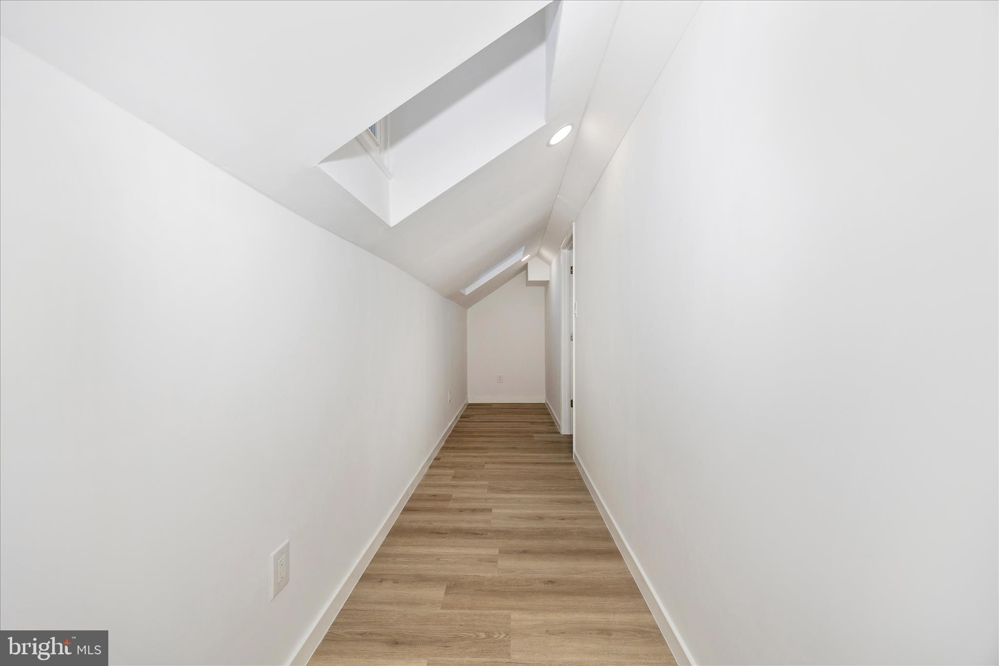 EDRICH MANOR - Residential